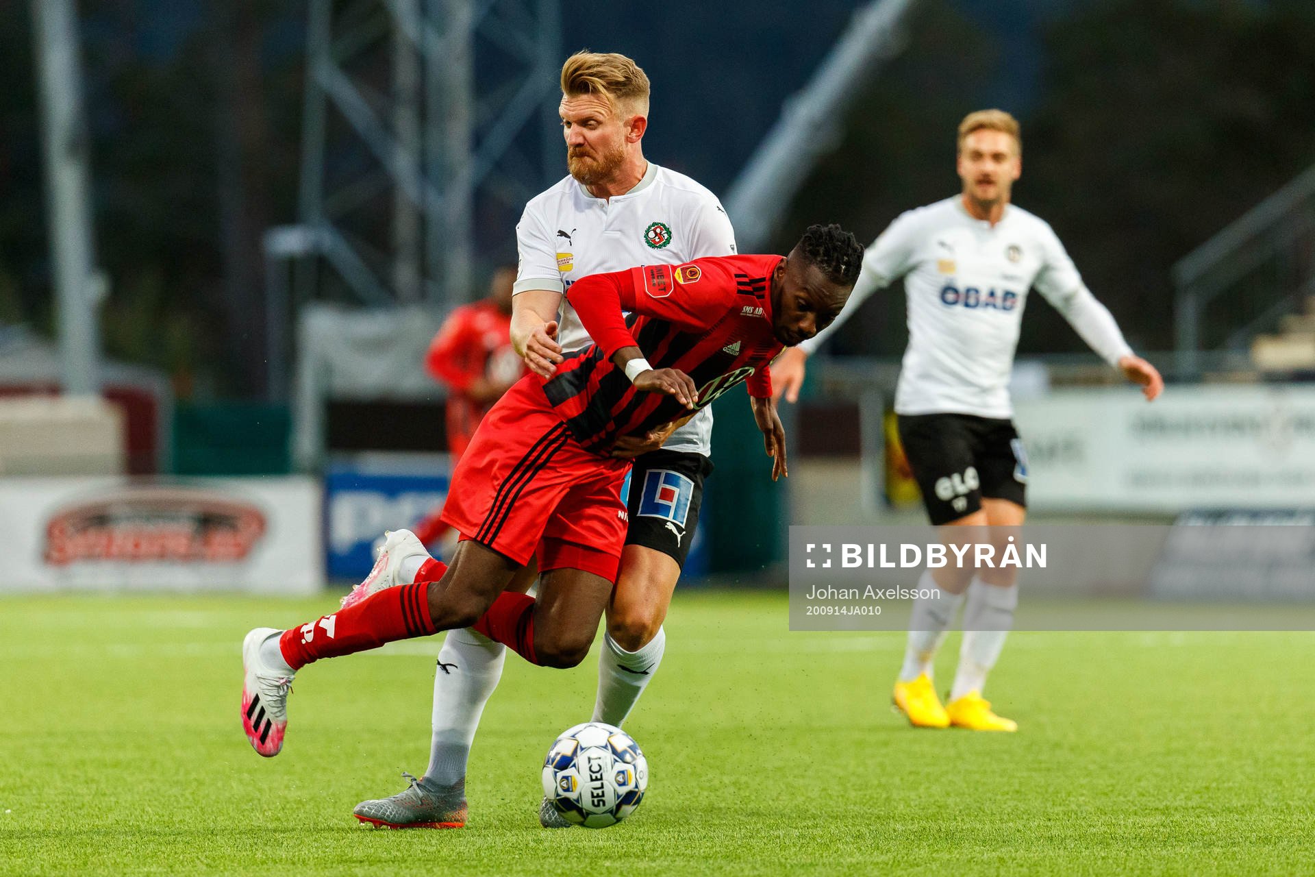 Östersunds Blair Turgott och Örebros Michael Almebäck