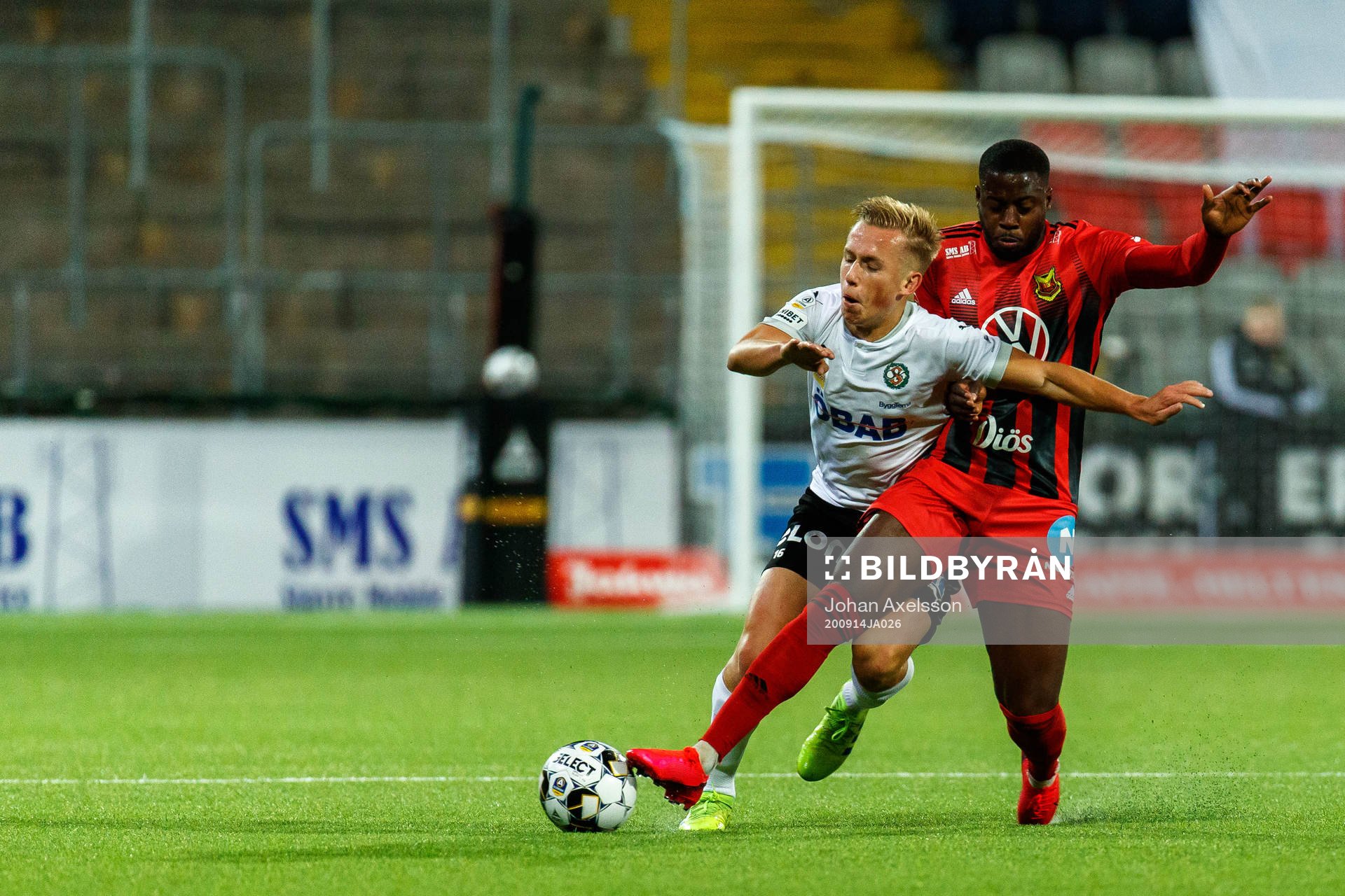 Örebros David Seger och Östersunds Isak Ssewankambo