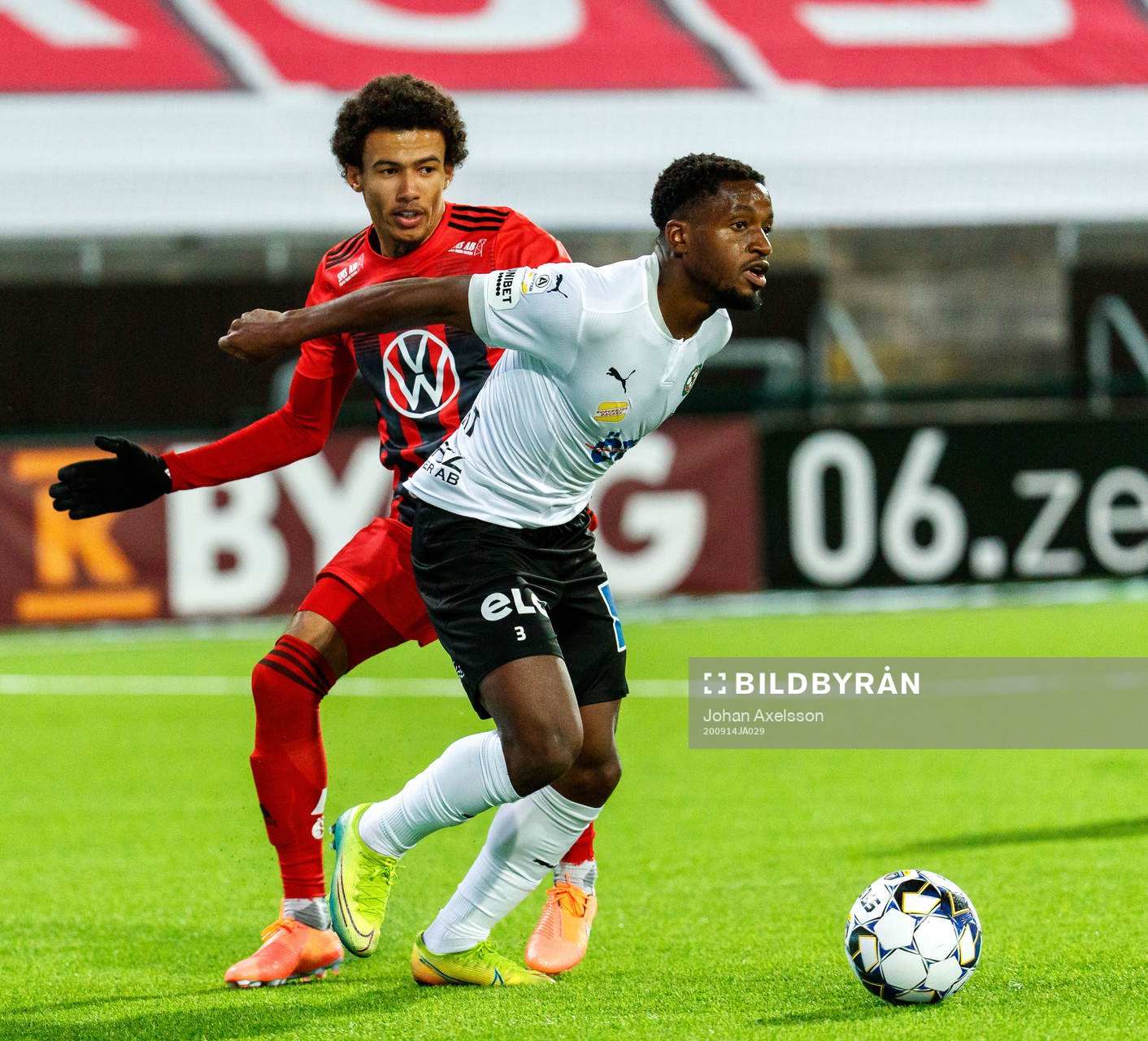 Örebros Kevin Wright och Östersunds Jerell Sellars