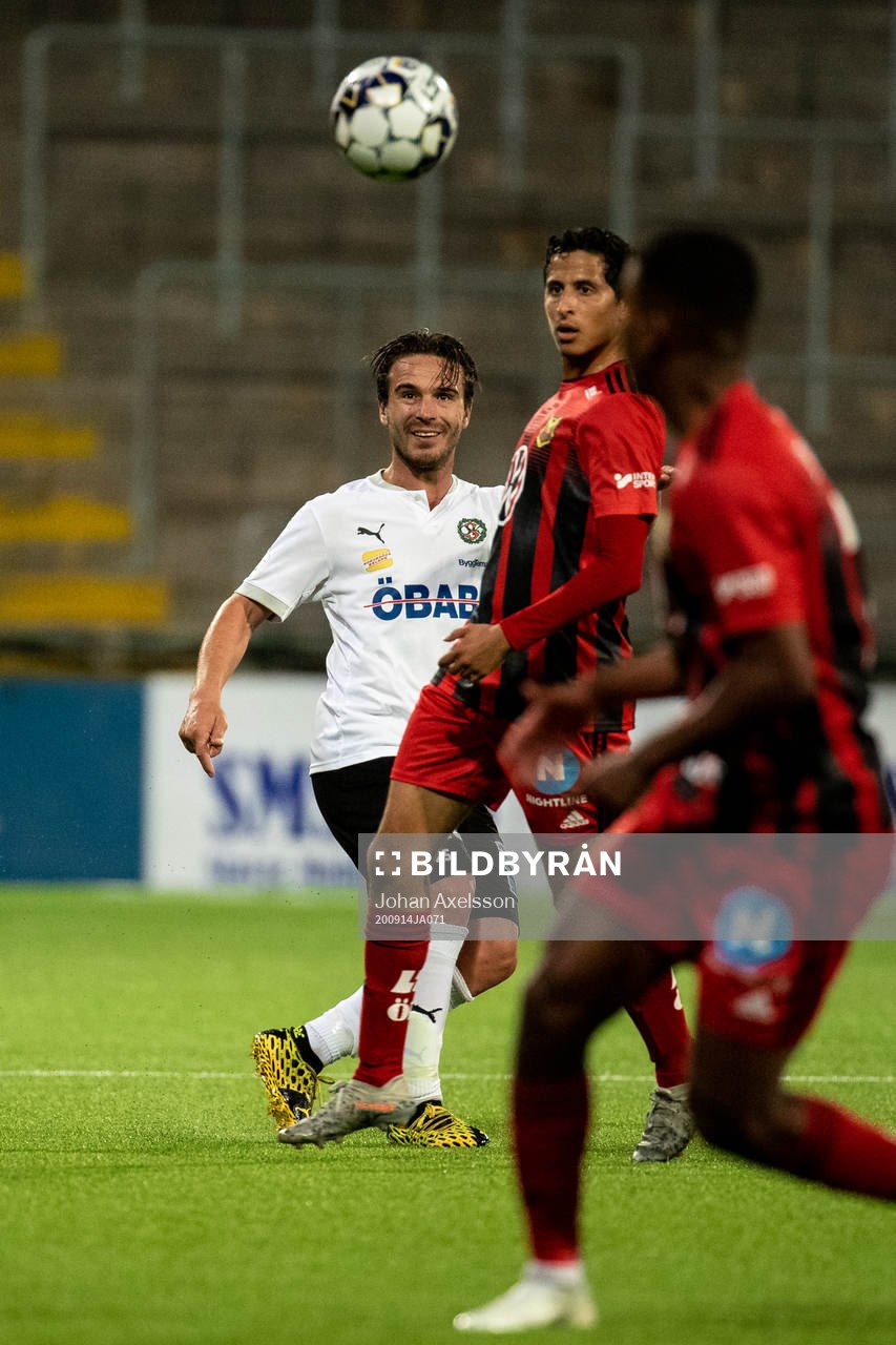 Örebros Nordin Gerzic