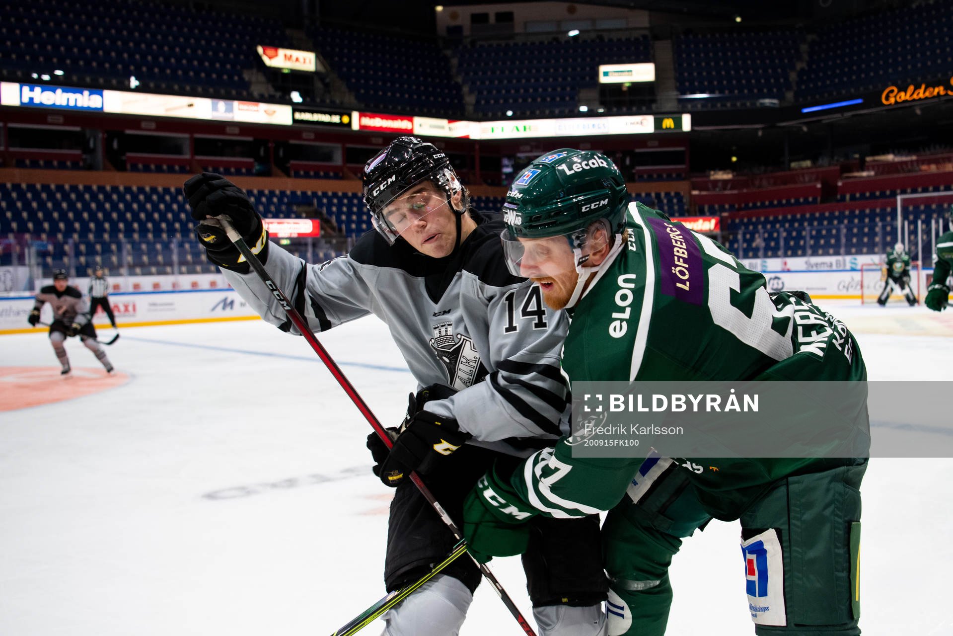 s Isak Salqvist och Färjestads Pontus Widerström