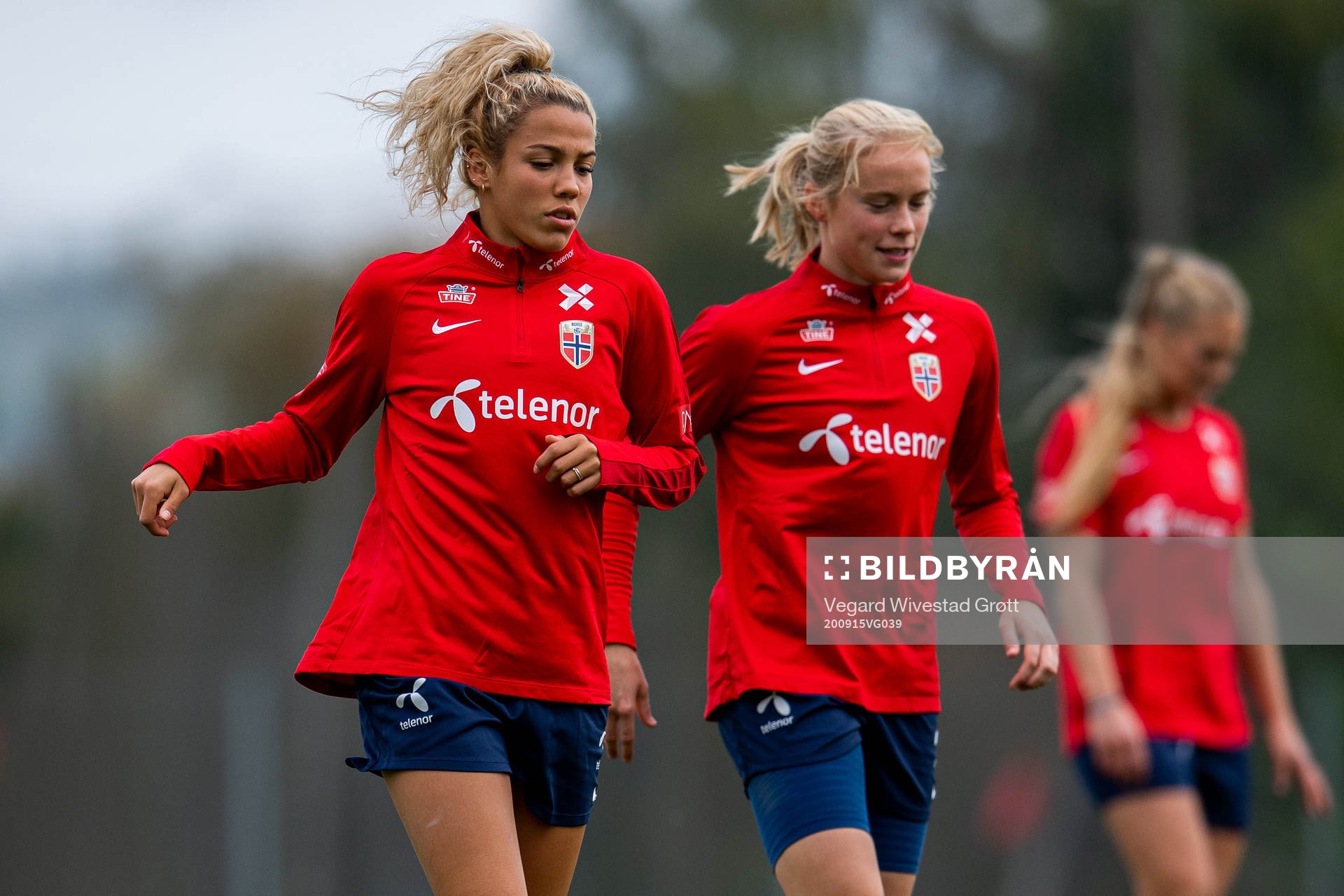 Celin Bizet Ildhusøy and Julie Blakstad of the Norwegian