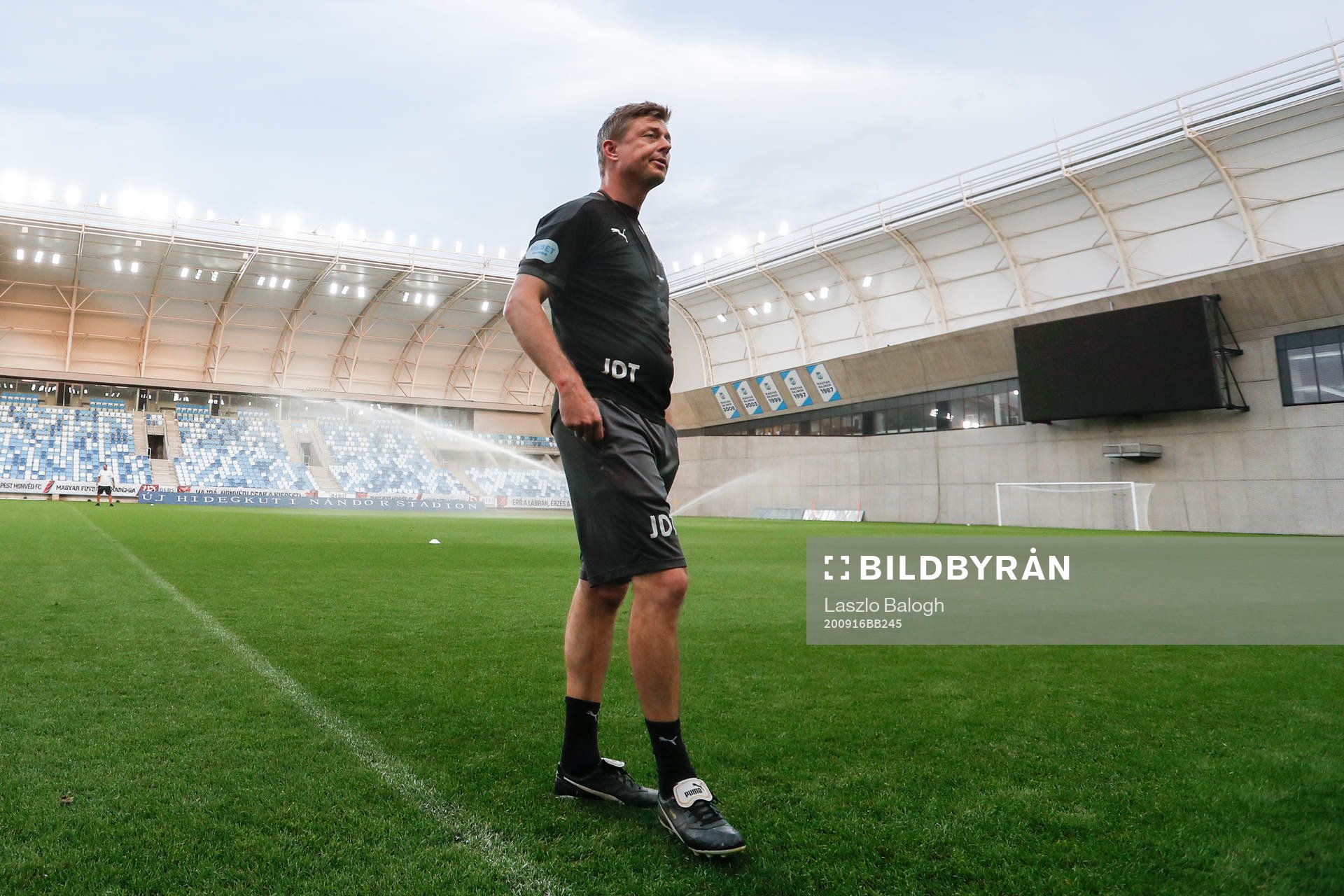 Head coach Jon Dahl Tomasson