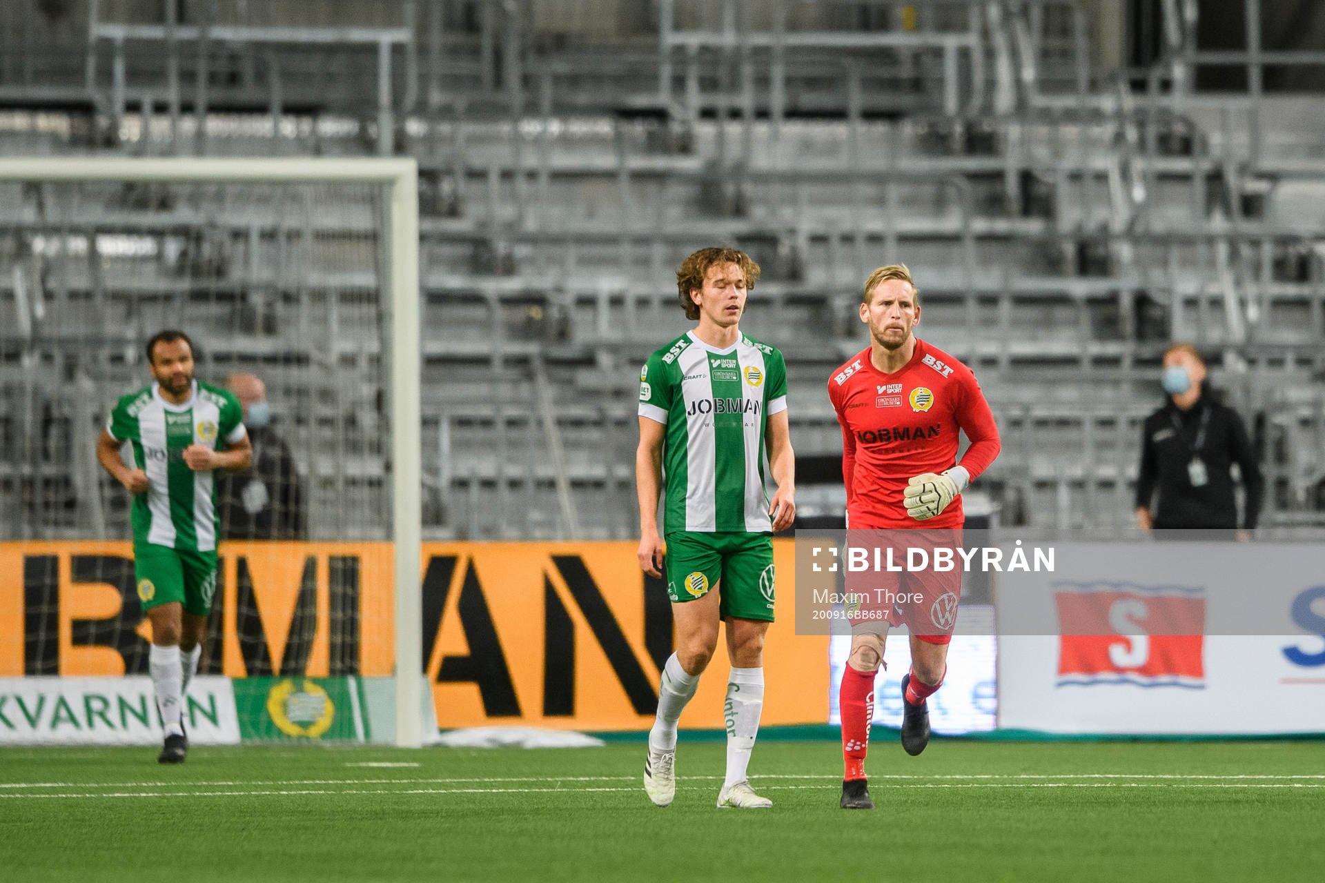 Kalle Björklund and goalkeeper David Ousted of Hammarby