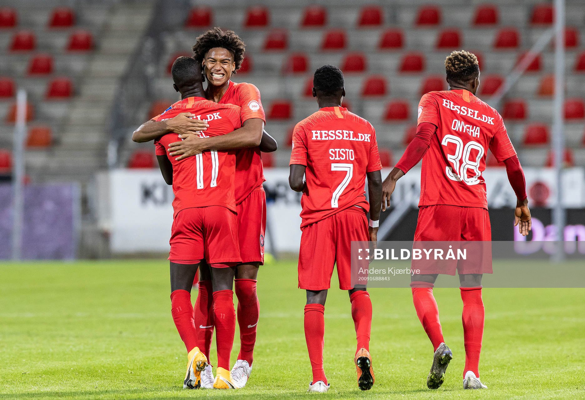 Jens-Lys Cajuste (40), FC Midtjylland og Awer Mabil (11),