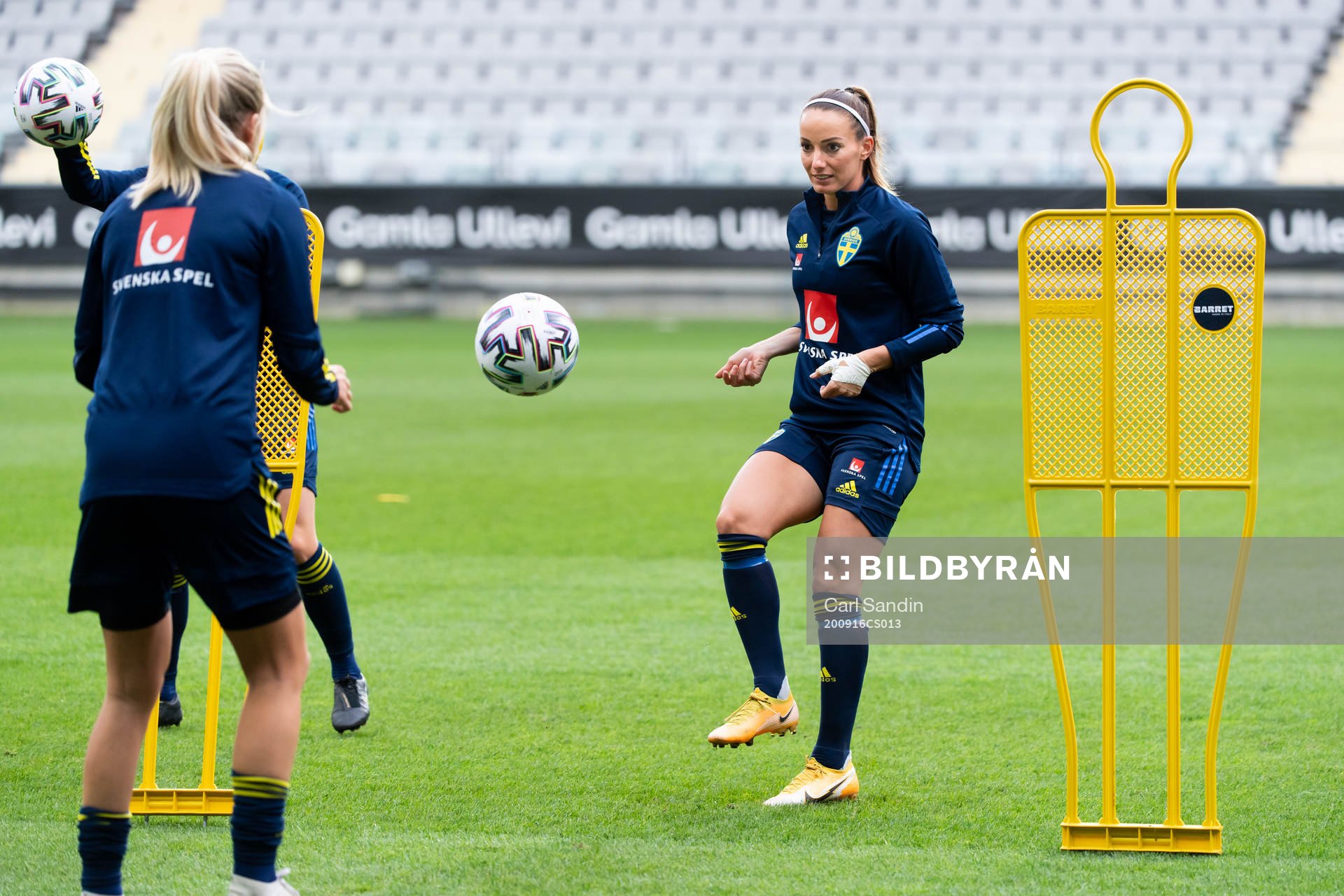 Kosovare Asllani