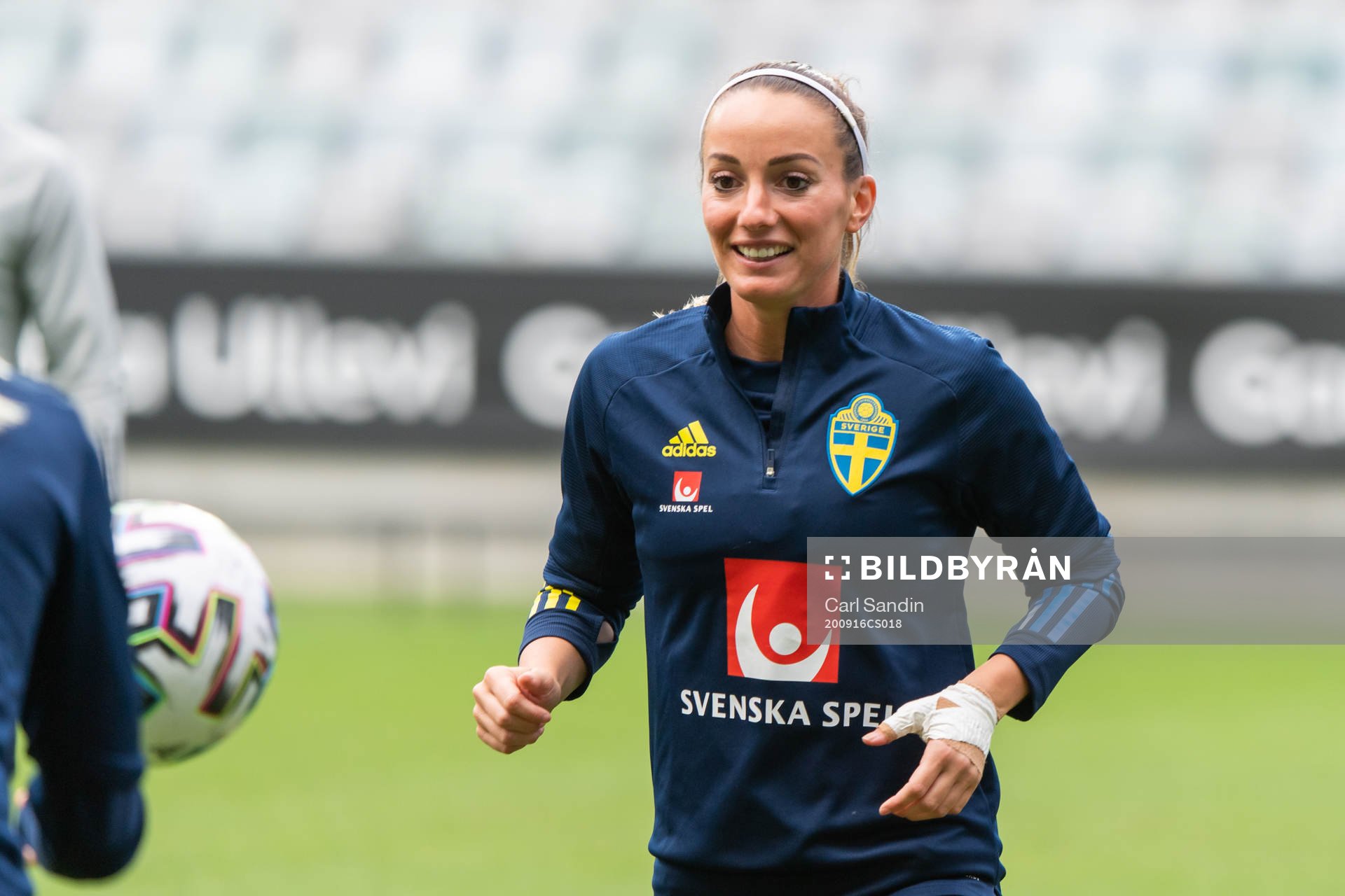 Kosovare Asllani