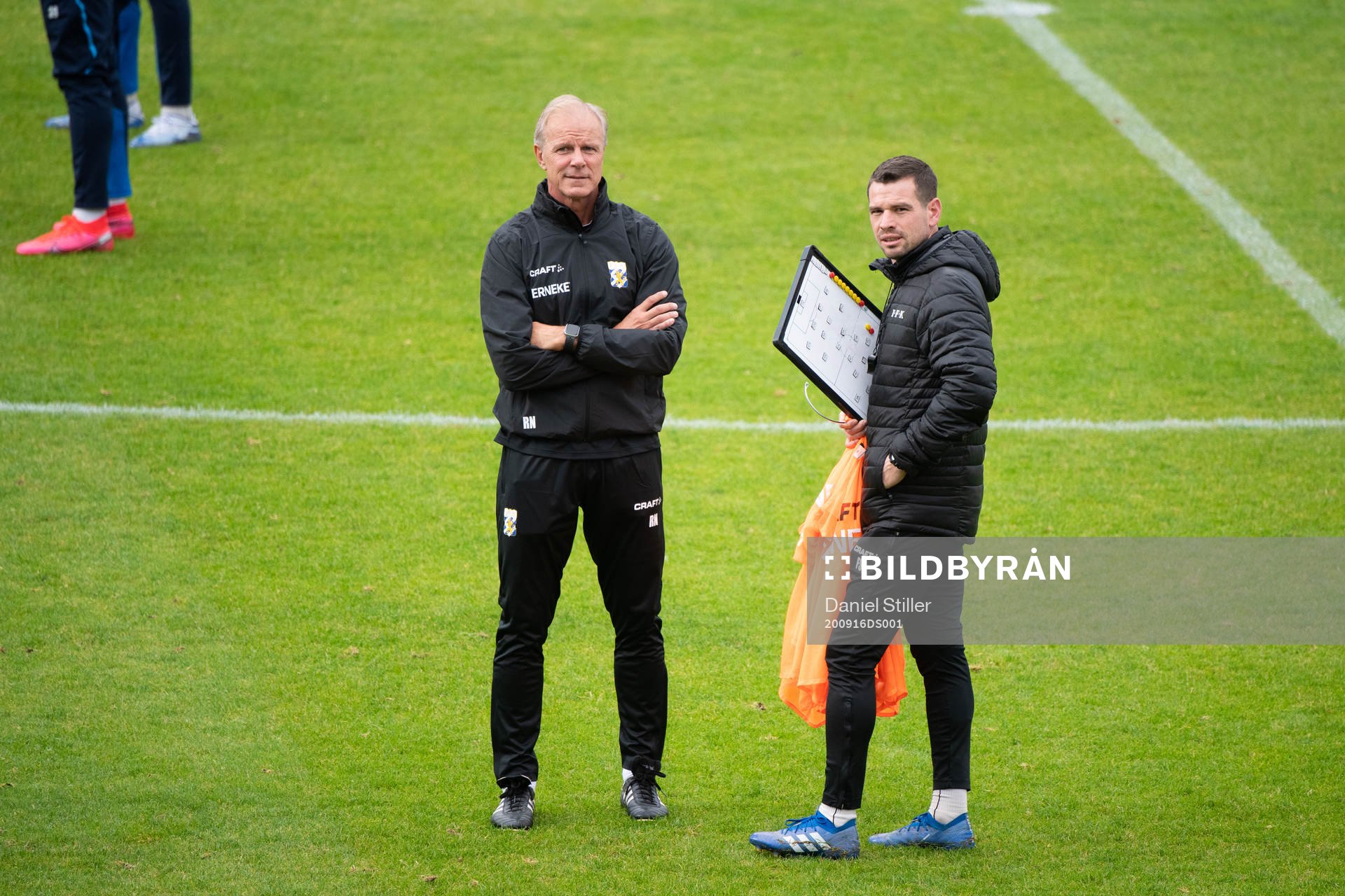Tränare Roland Nilsson och assisterande tränare Ferran