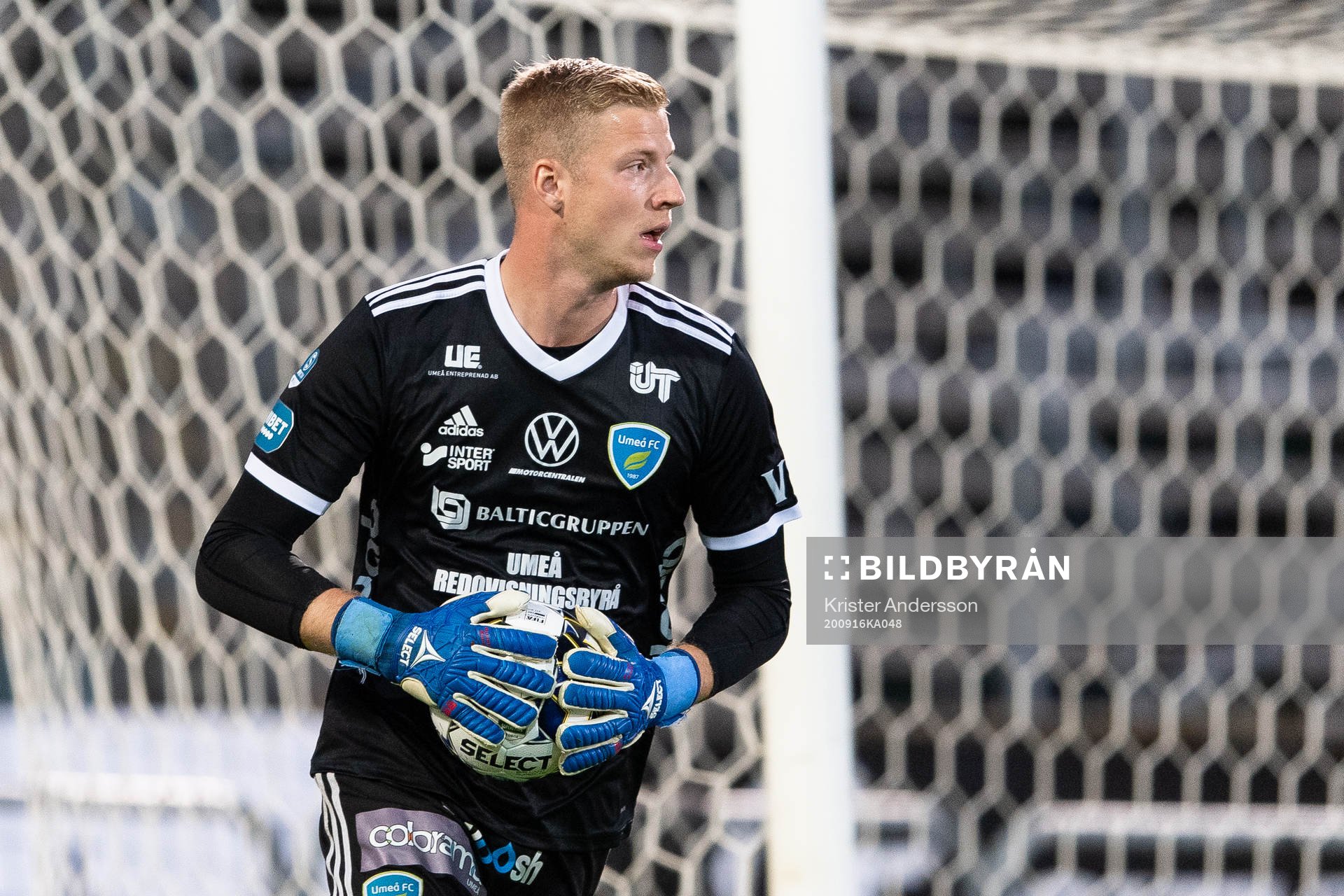 Umeås målvakt Viktor Frodig
