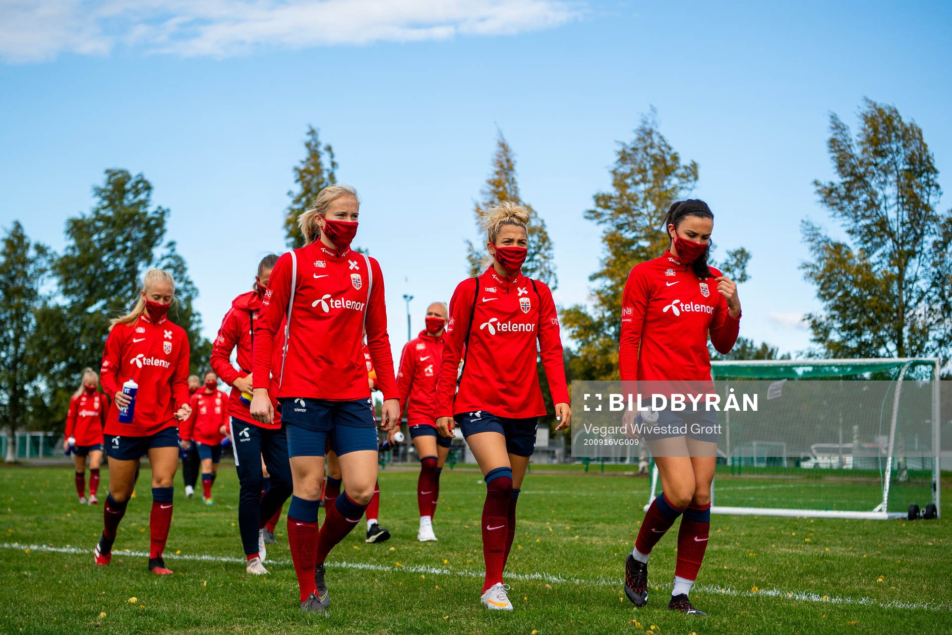 Julie Blakstad, Celin Bizet Ildhusøy and Ingrid Syrstad