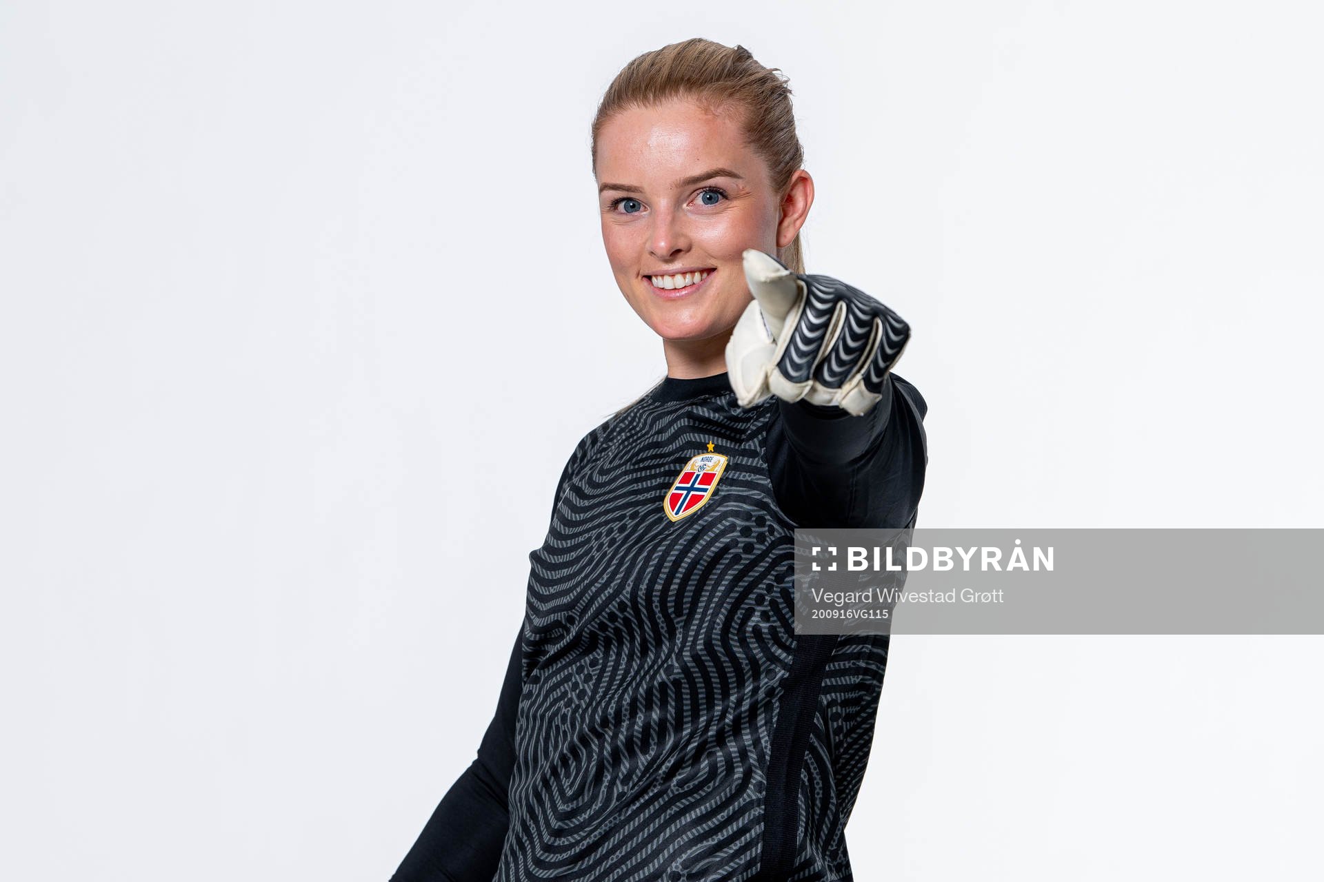 Goalkeeper Guro Pettersen of the Norwegian women’s