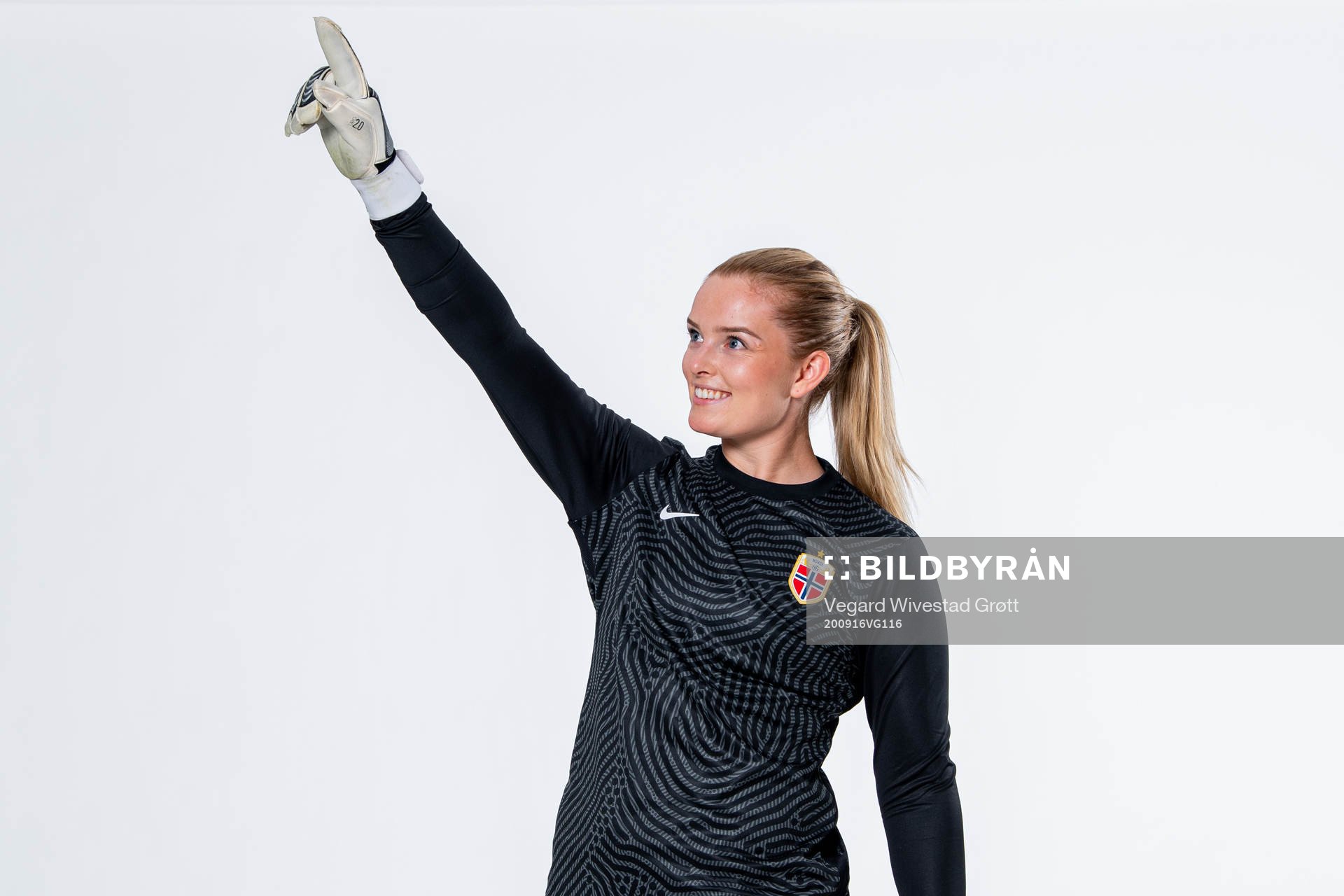 Goalkeeper Guro Pettersen of the Norwegian women’s