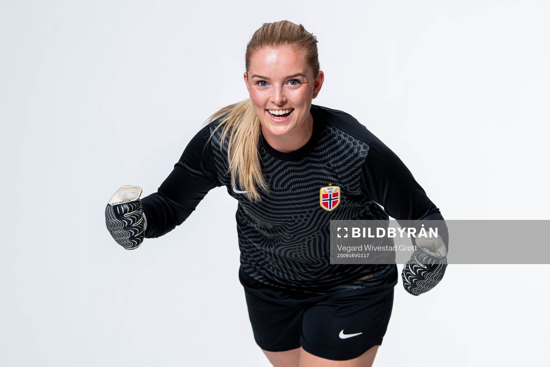 Goalkeeper Guro Pettersen of the Norwegian women’s