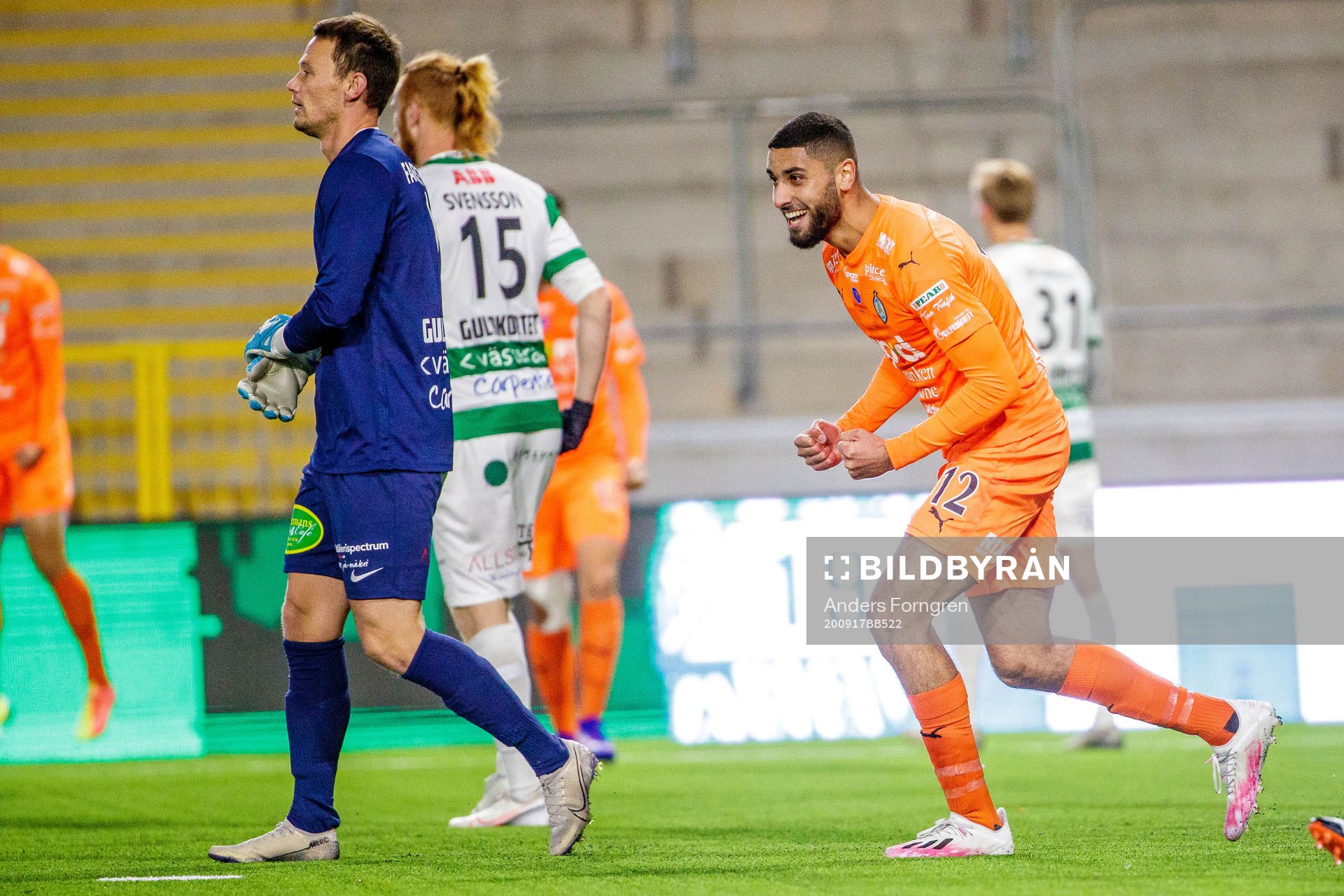 Västerås målvakt Anton Fagerström och AFC Eskilstunas