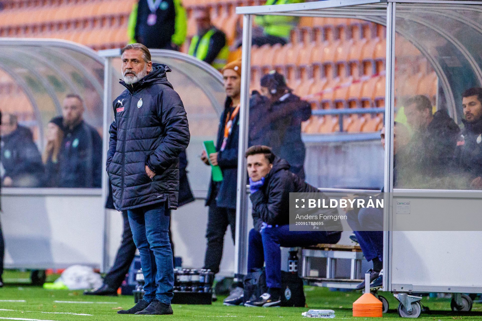 AFC Eskilstunas tränare Özcan Melkemichel