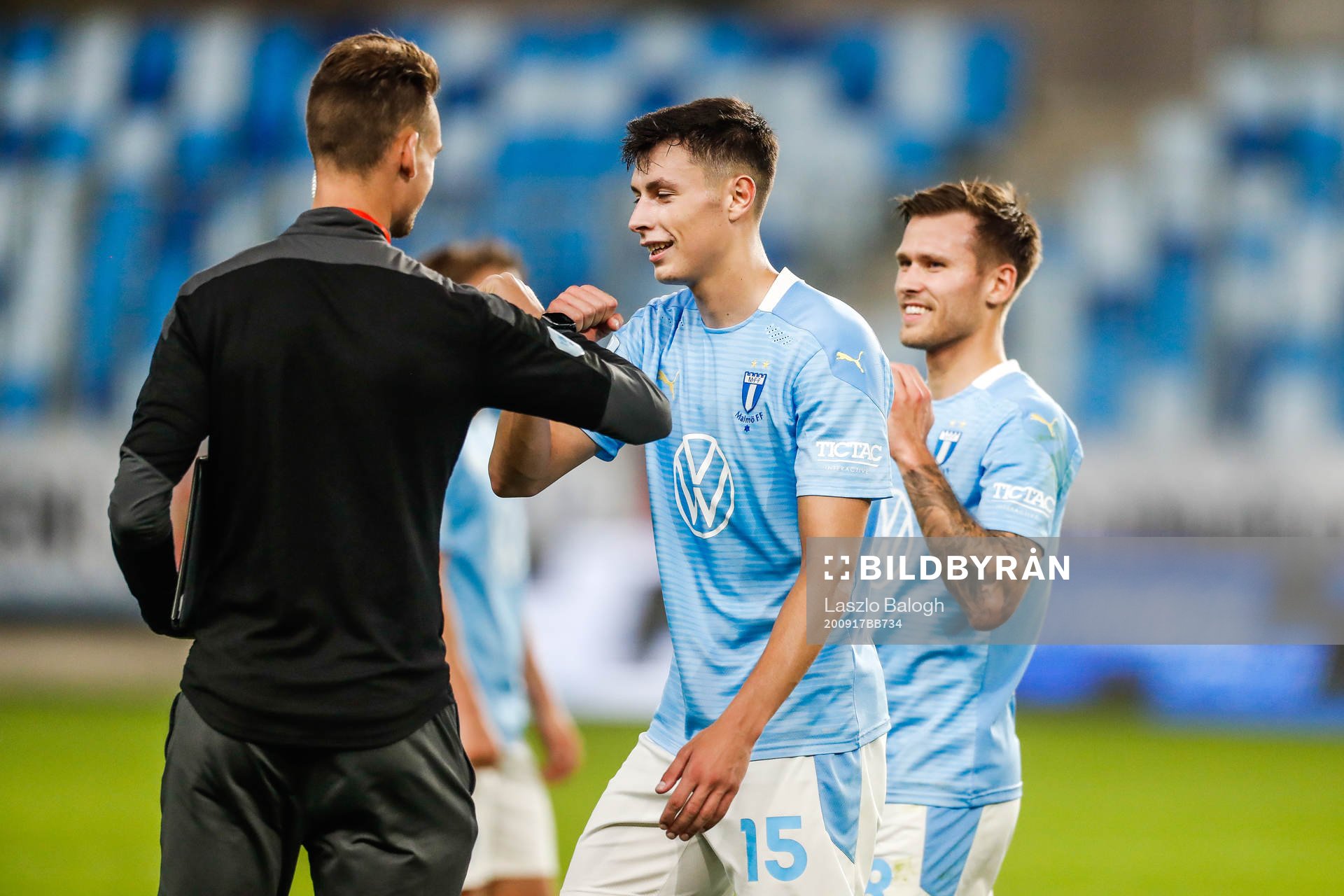 Anel Ahmedhodzic and Arnór Traustason of Malmö FF