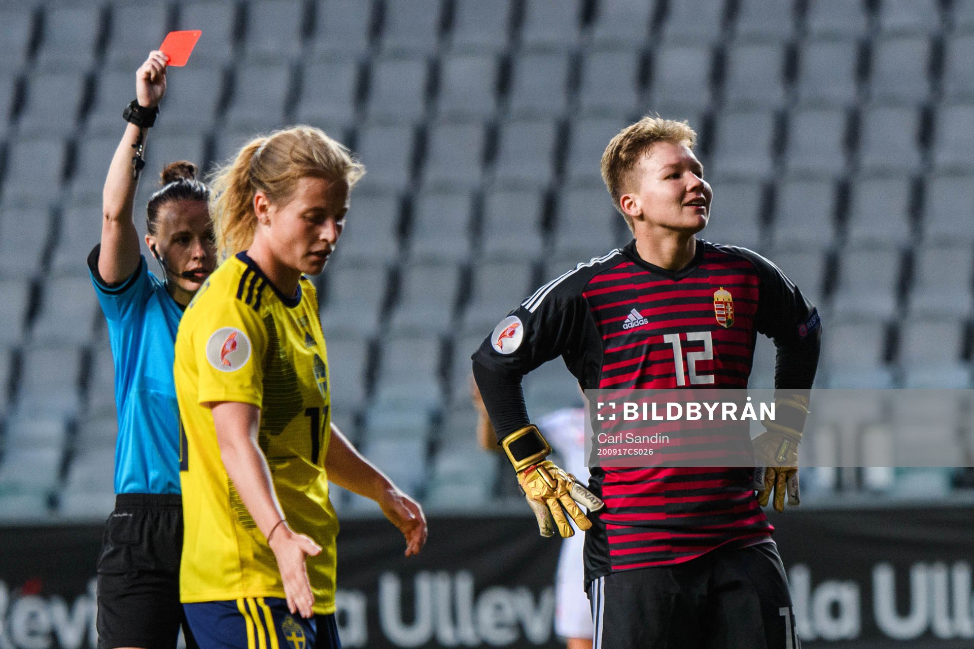 Goalkeeper Barbara Bíró of Hungary receives a red card
