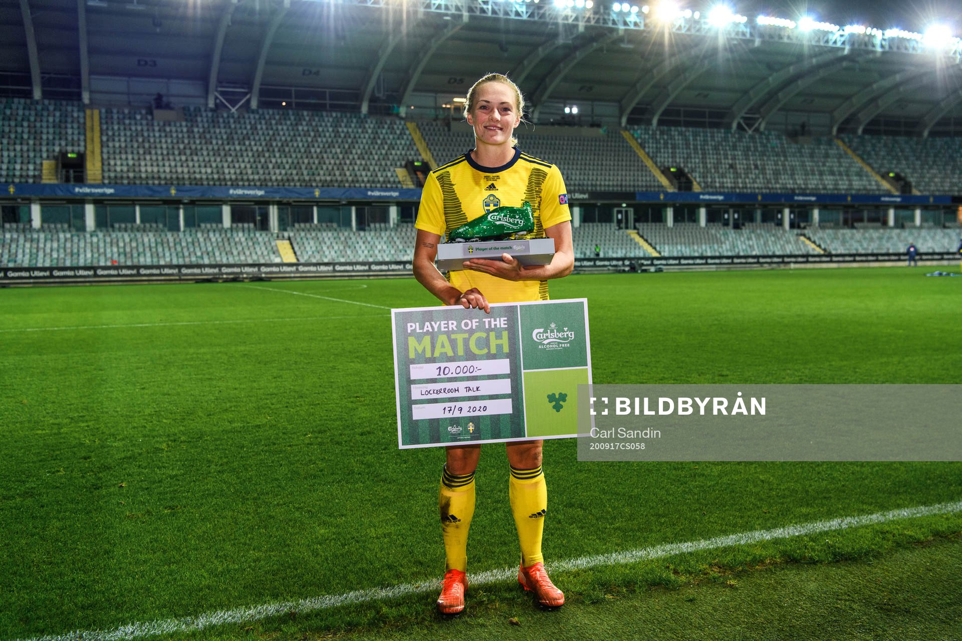 Magdalena Eriksson of Sweden is awarded ”Player of the
