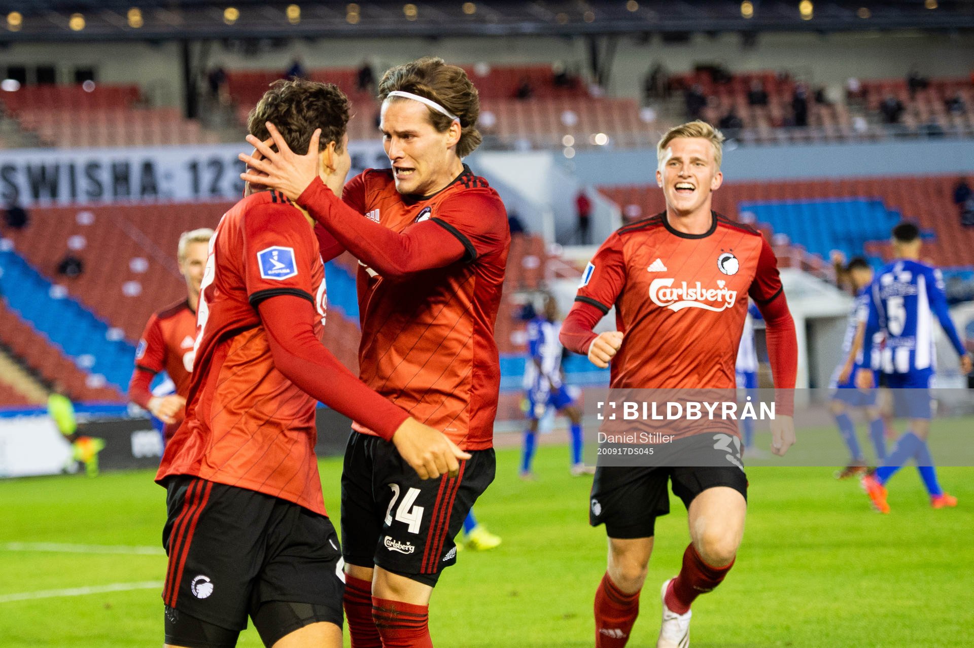 Robert Mudražija celebrates after Jonas Wind scoring 1-2 for of FC Köpenhamn during the UEFA Europa League qualifying game between IFK Göteborg and FC Köpenhamn on September 17, 2020 in Gothenburg.