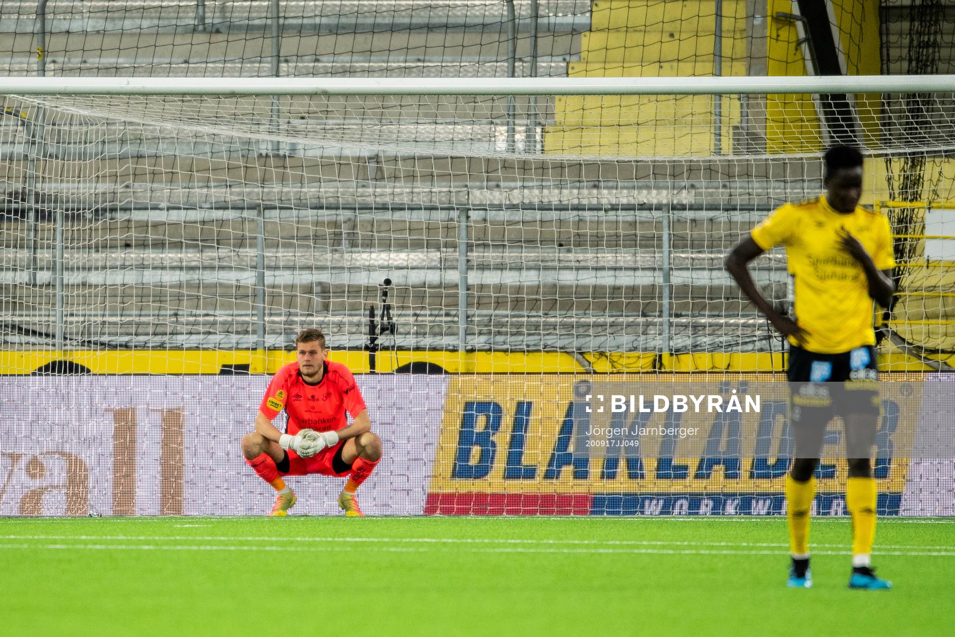 Elfsborgs målvakt Tim Rönning deppar