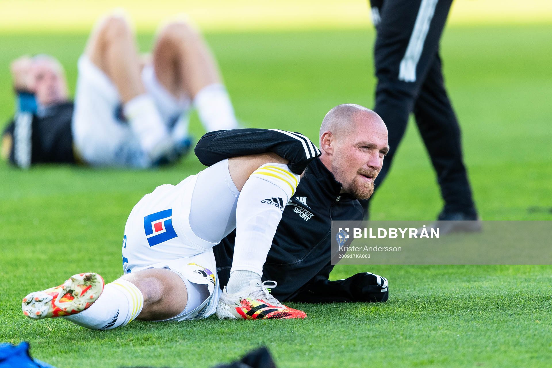 Falkenbergs Christoffer Carlsson före fotbollsmatchen i