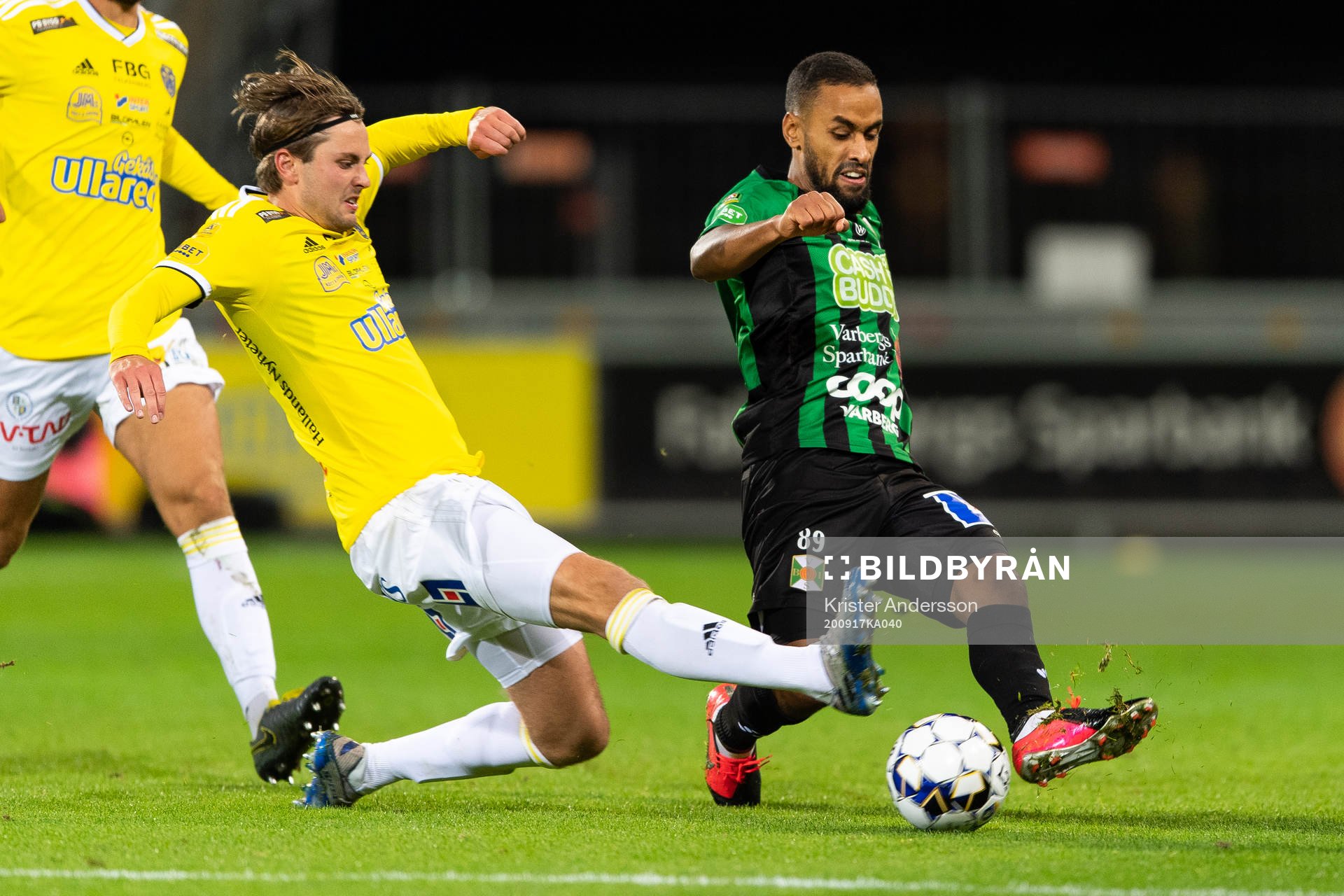 Falkenbergs Axel Norén och Varbergs Junes Barny