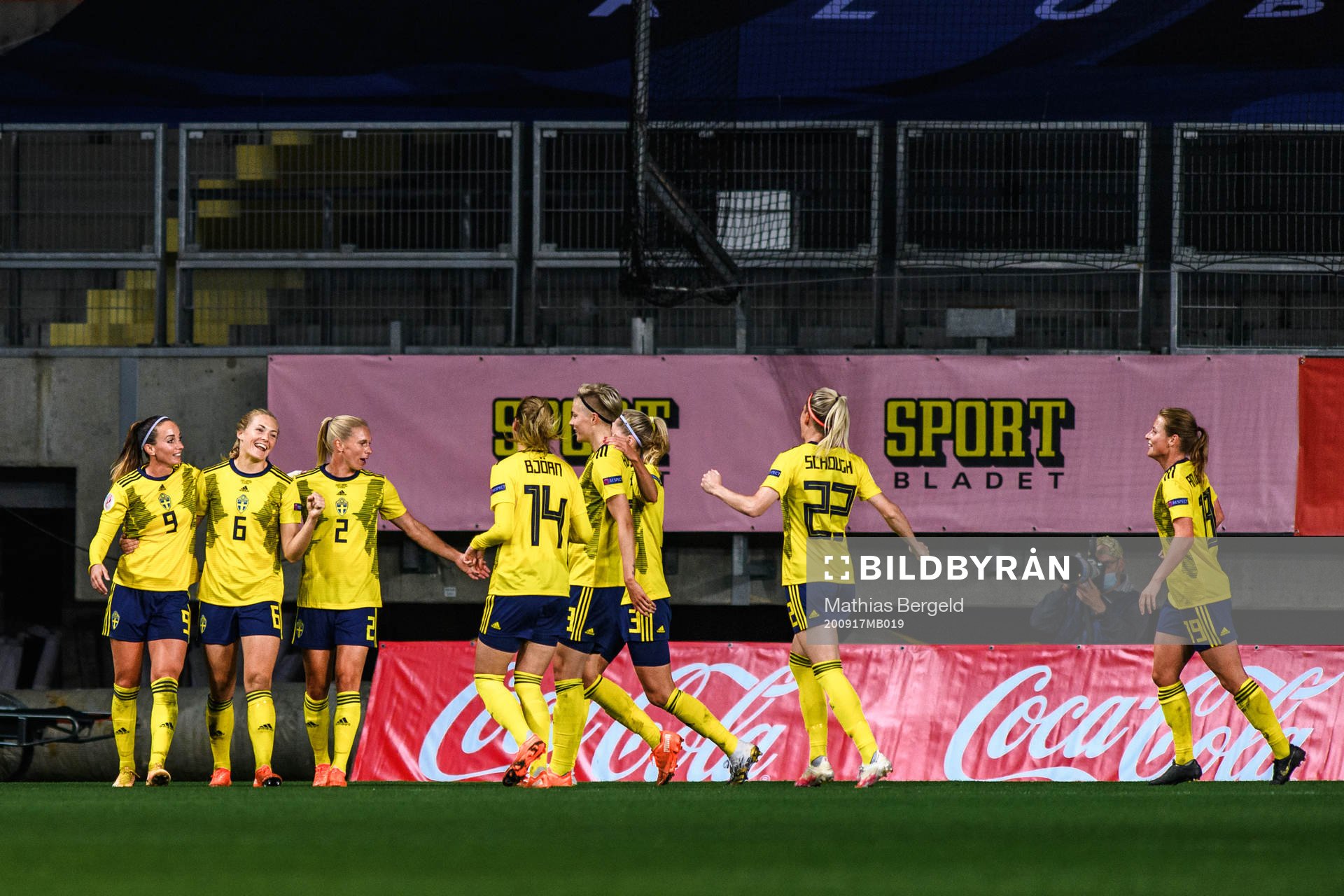 Kosovare Asllani, Magdalena Eriksson and Jonna Andersson of Sweden celebrate the 4-0 goal during the UEFA Women's Euro Qualifier football match between Sweden and Hungary on September 17, 2020 in Göteborg.