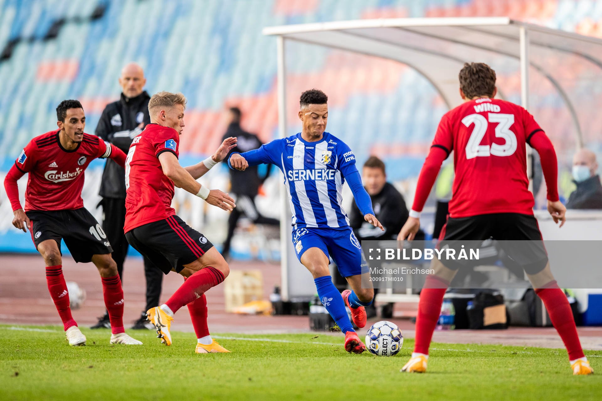 Tobias Sana of IFK Göteborg against Viktor Fischer and