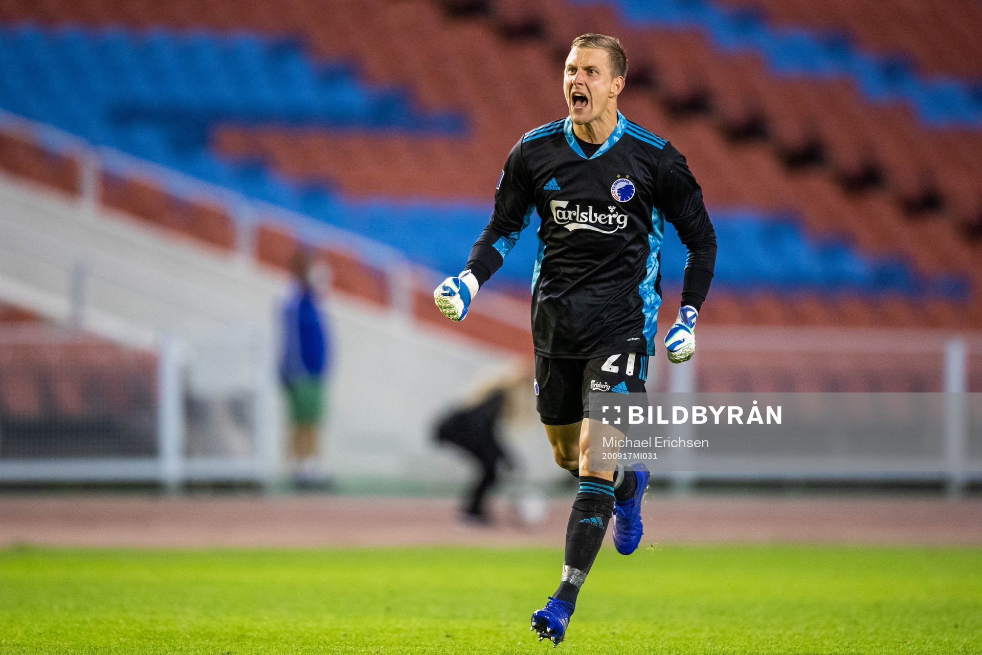 Karl-Johan Johnsson of FC Köpenhamn celebrates