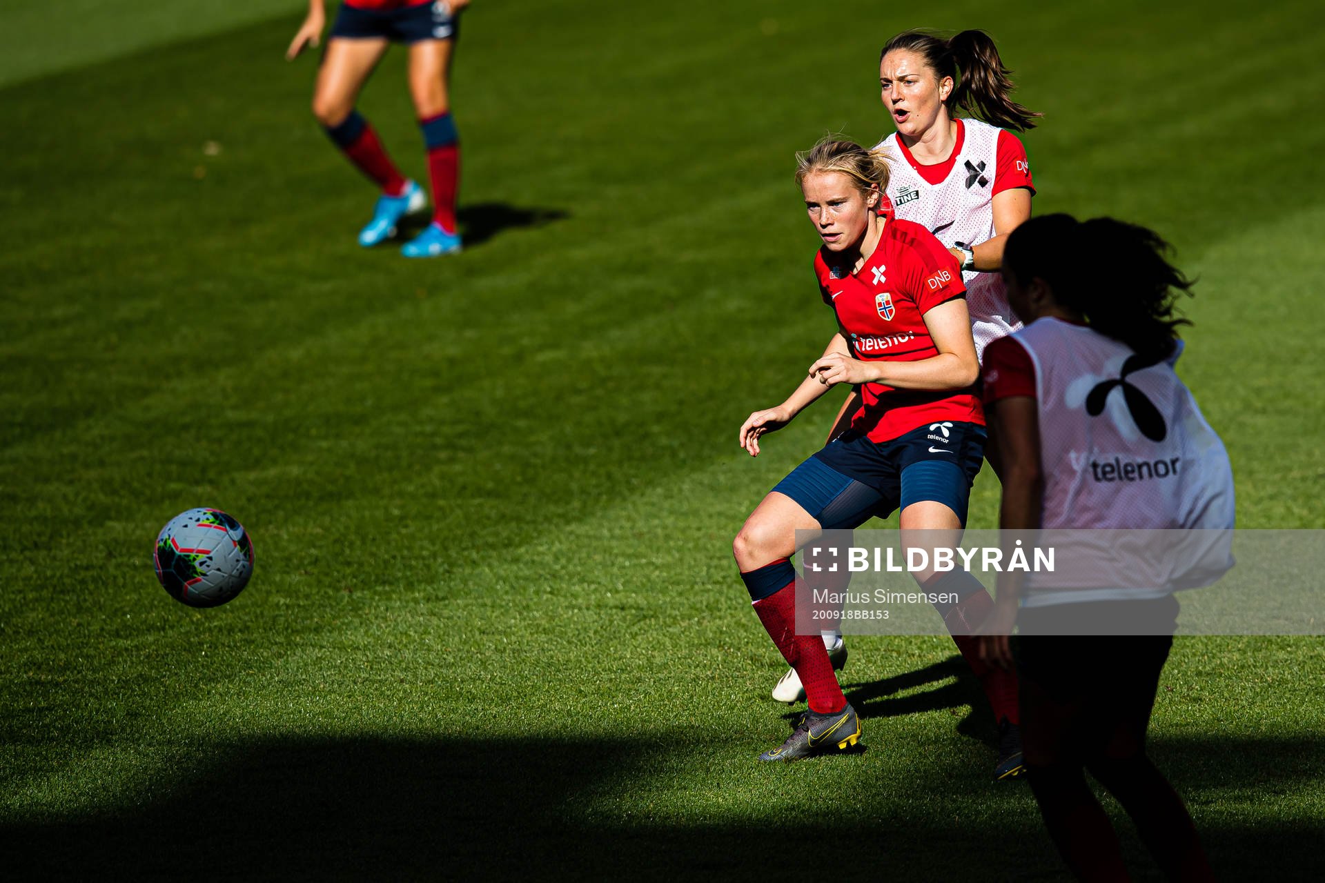 Julie Blakstad and Vilde Bøe Risa of the Norwegian