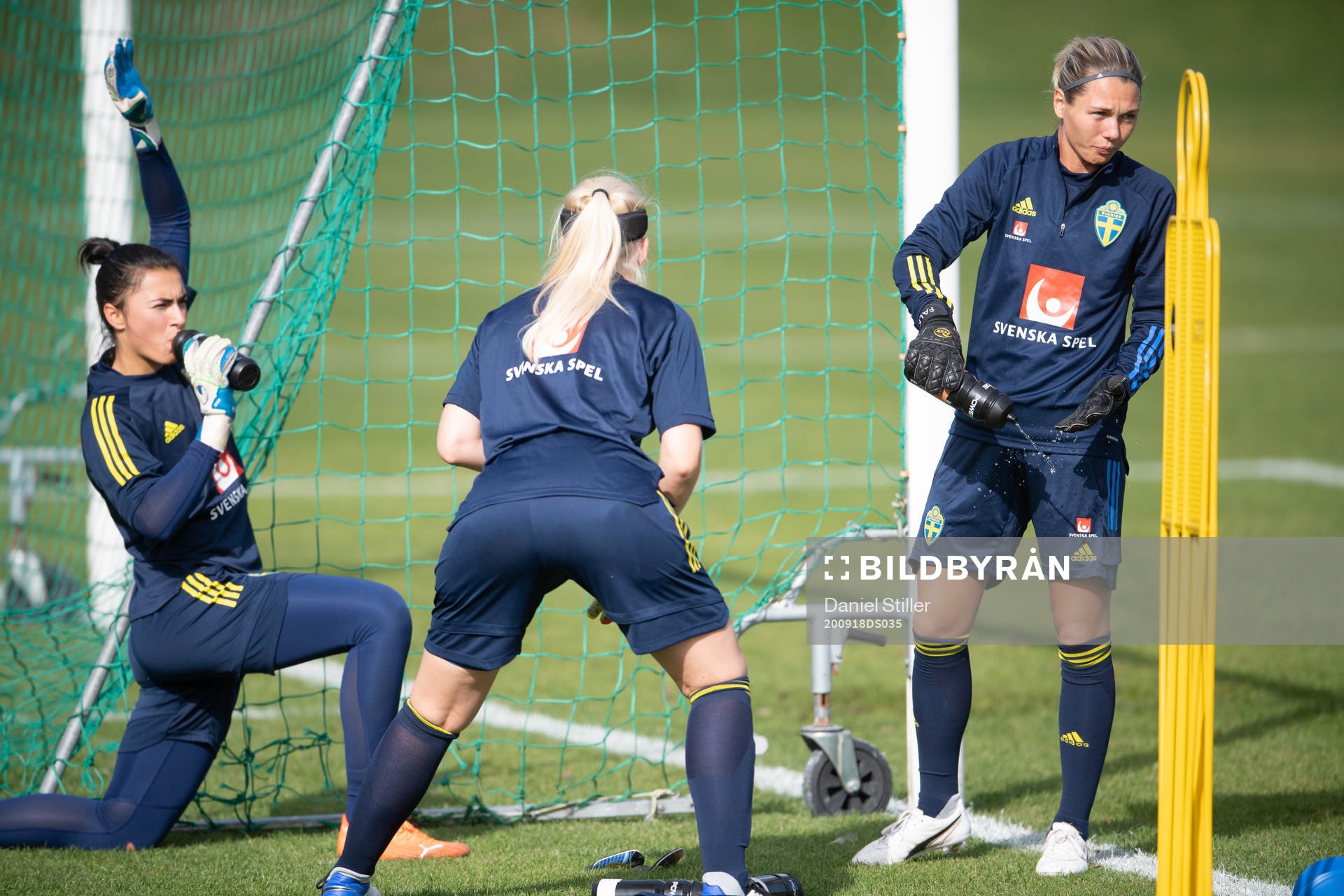 Goalkeeper Zecira Musovic and goalkeeper Jennifer Falk
