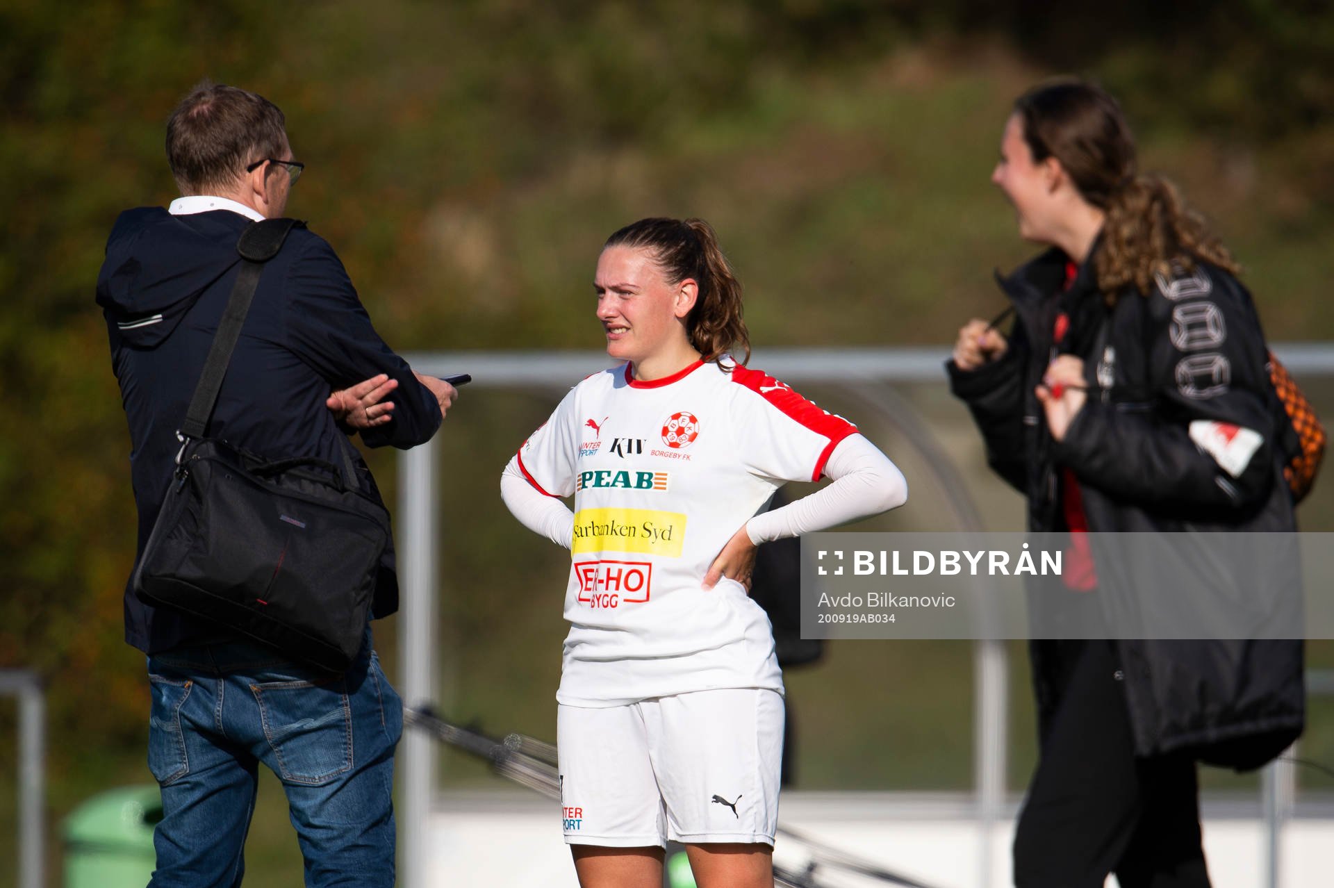 Borgebys Rebecka Persson under en intervju under fotbollsmatchen i Division 1 södra mellan Borgeby och Bromölla den 19 september 2020 i Borgeby.