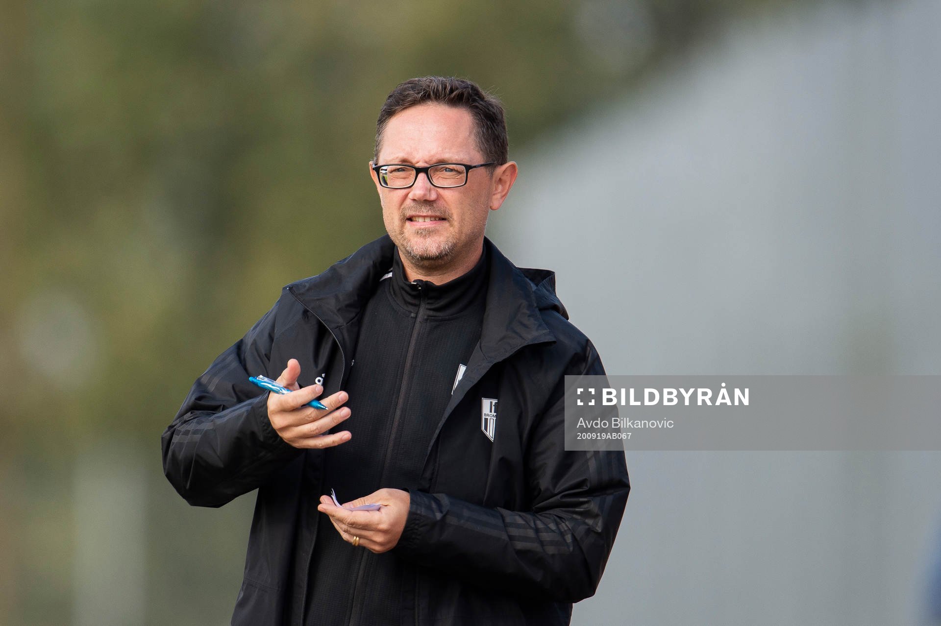 Brömöllas lagledare Jens Nilsson under fotbollsmatchen i Division 1 södra mellan Borgeby och Bromölla den 19 september 2020 i Borgeby.