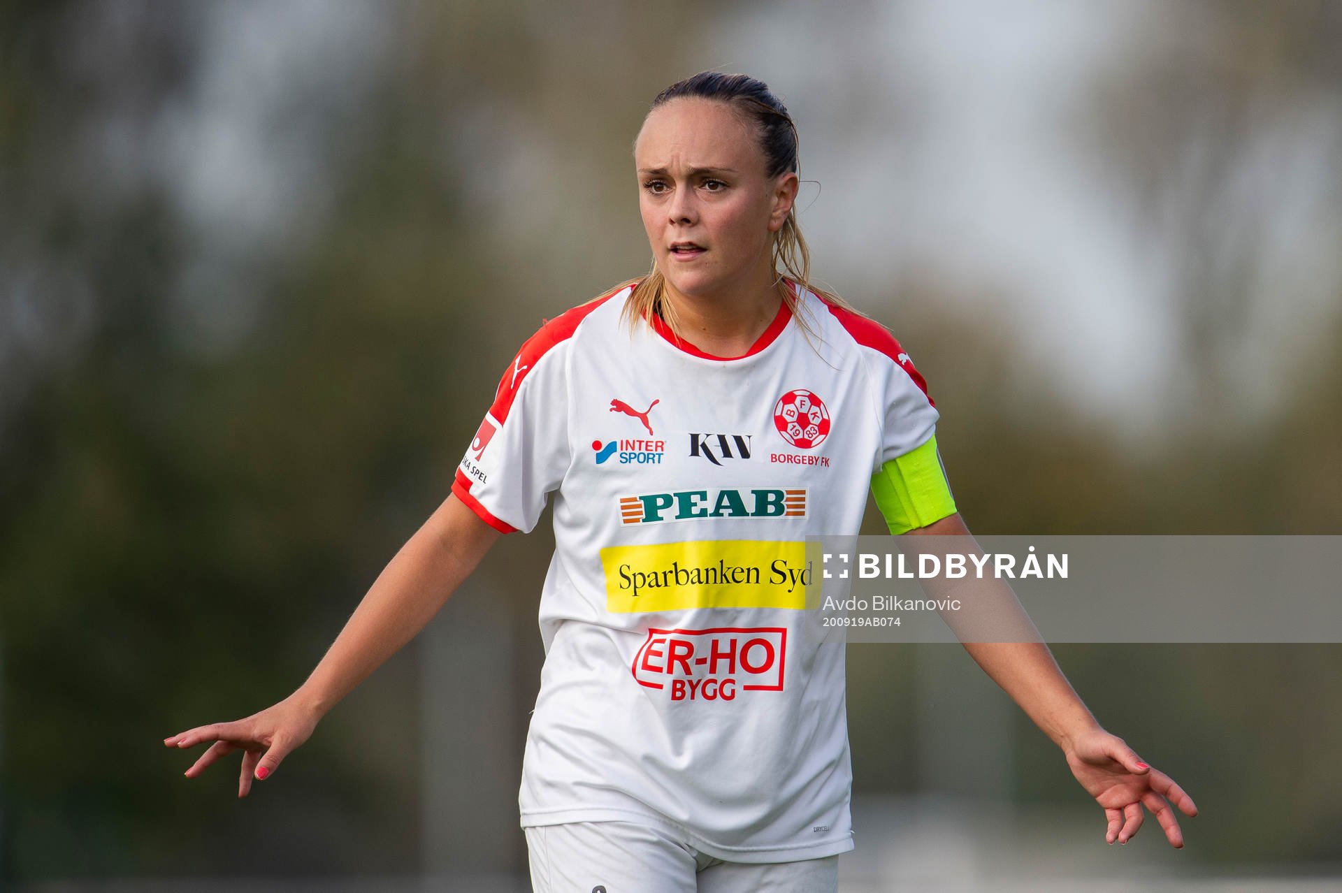 Borgebys Eleonor Hättmark under fotbollsmatchen i Division 1 södra mellan Borgeby och Bromölla den 19 september 2020 i Borgeby.
