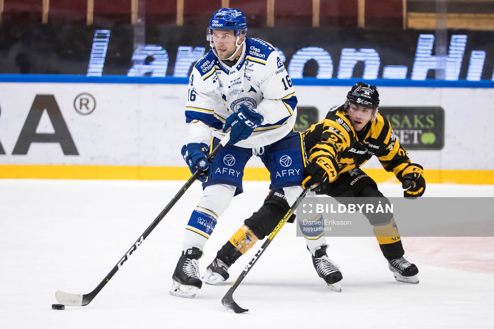 Leksands Daniel Gunnarsson och Skellefteås Andreas Wingerli
