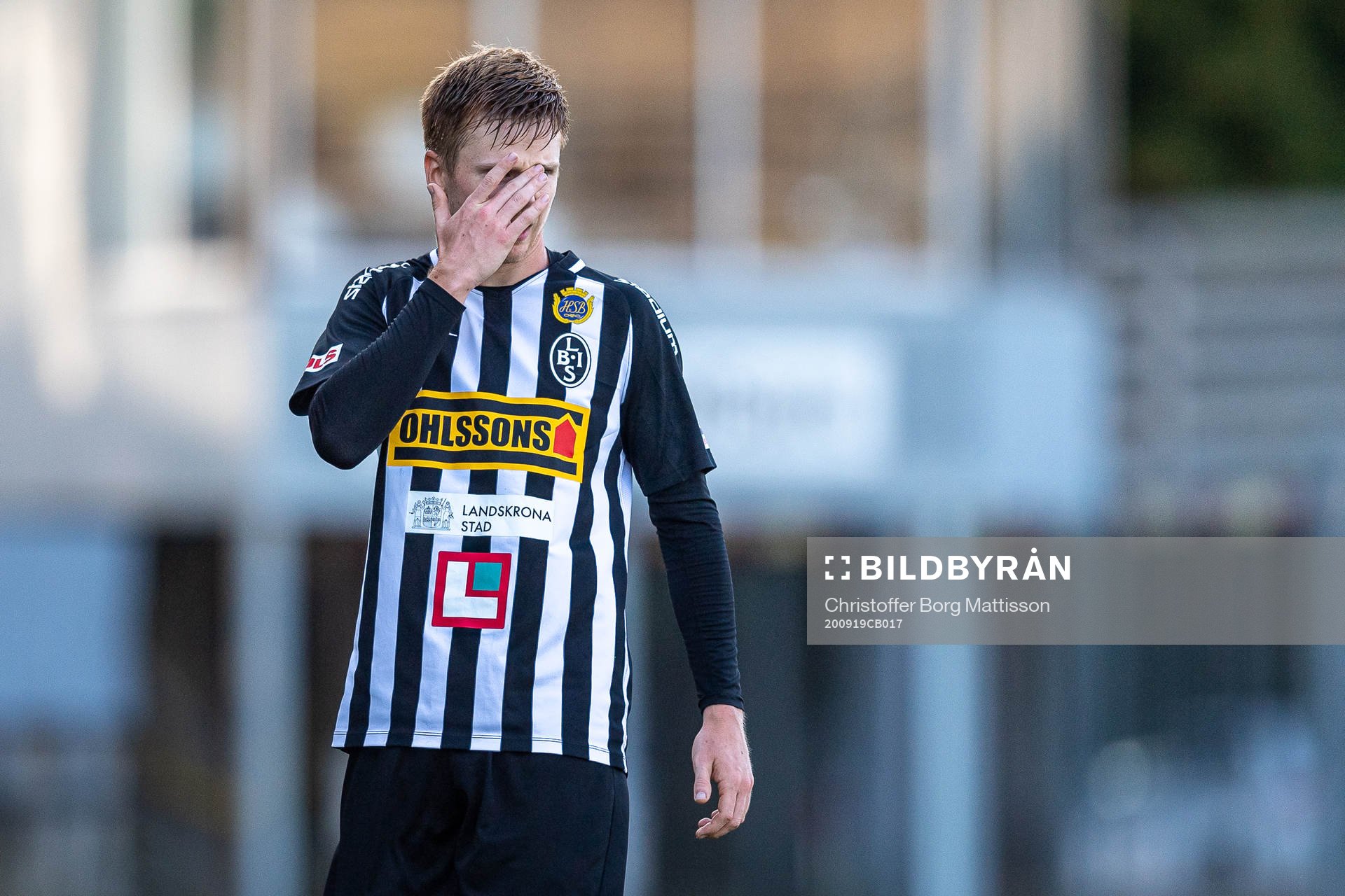 Landskronas Dennis Olofsson deppar