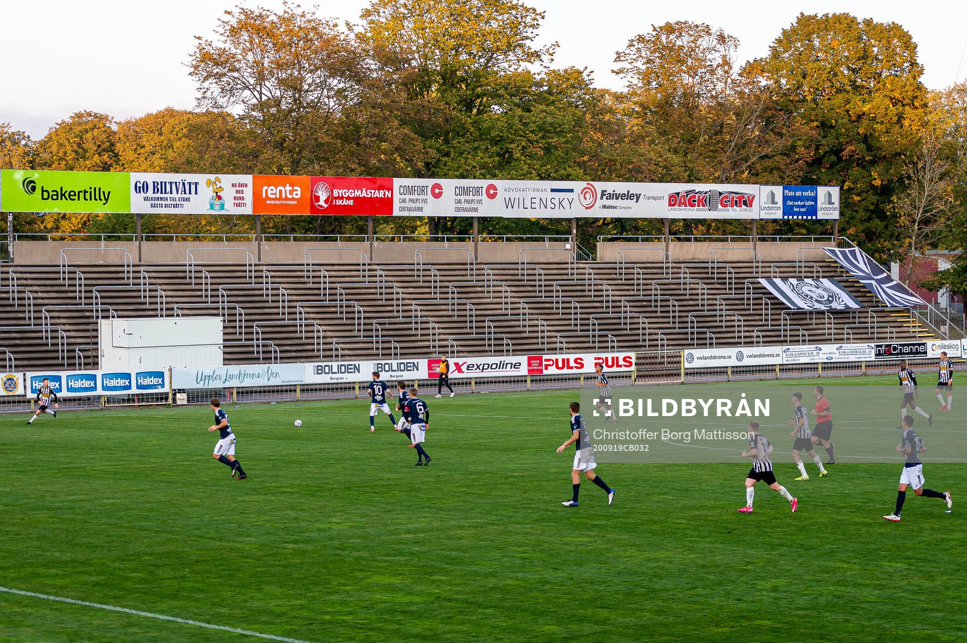 Vy över Landskrona IP under fotbollsmatchen i Division 1 södra mellan Landskrona och Utsikten den 19 september 2020 i Landskrona.
