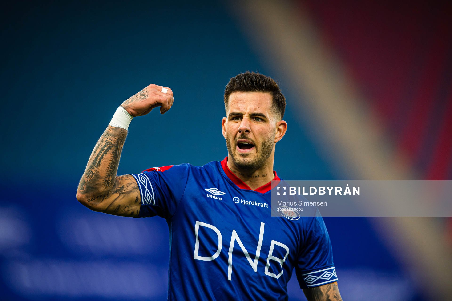 Aron Leonard Dønnum of Vålerenga