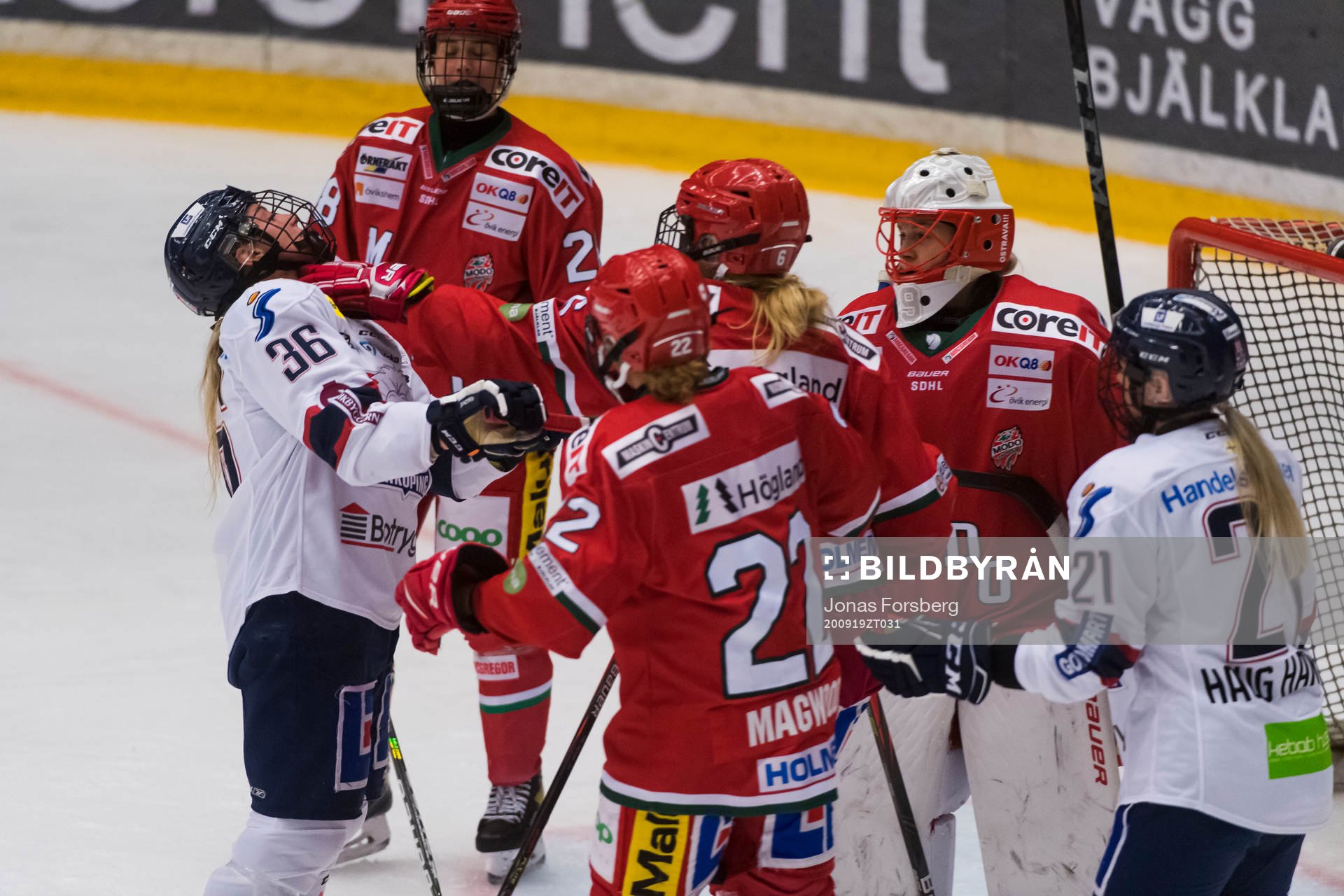 Modos Klara Peslarova och Linköpings Emilie Kruse Johansen