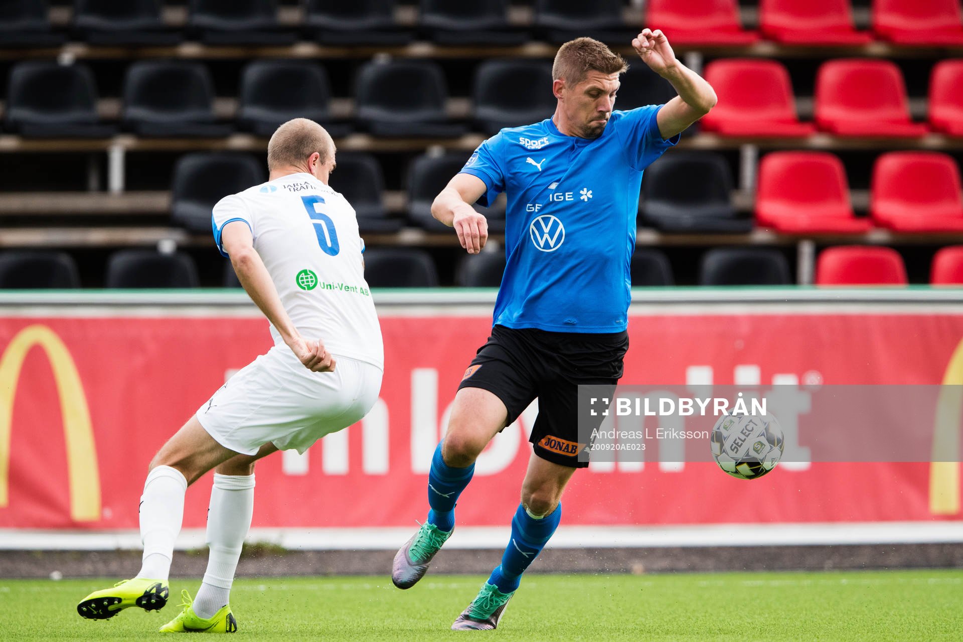 Akropolis Oscar Pehrsson och Halmstads Mikael Boman