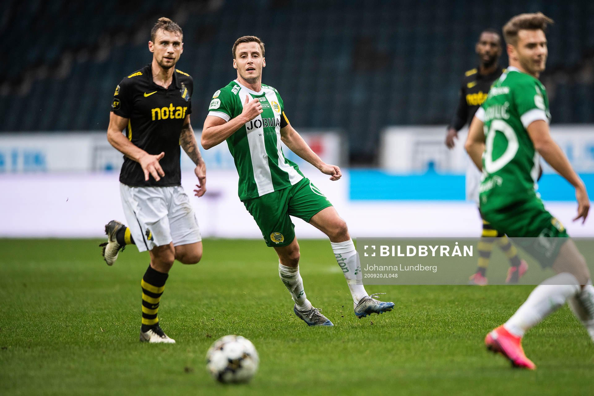 s Filip Rogic och Hammarbys Jeppe Andersen