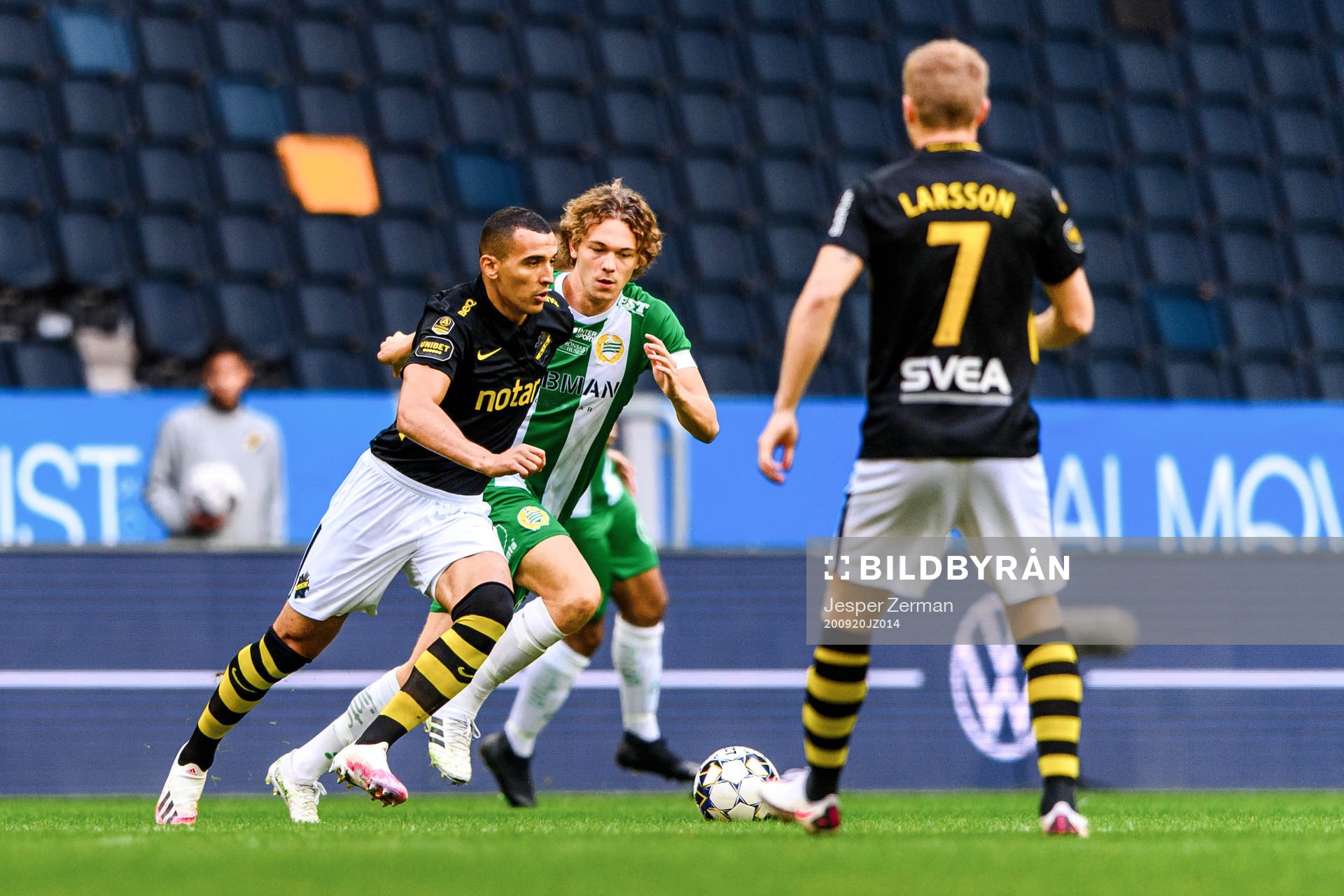 s  Nabil Bahoui och Hammarbys Kalle Björklund