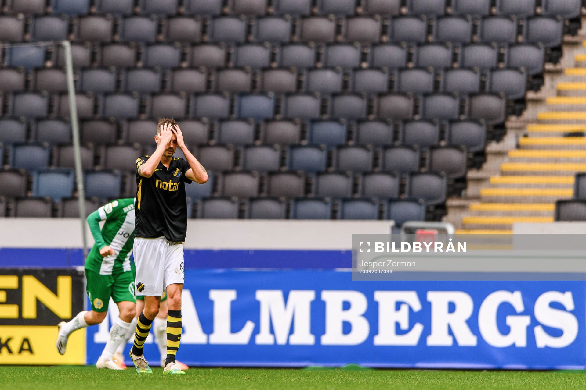 s Mikael Lustig deppar