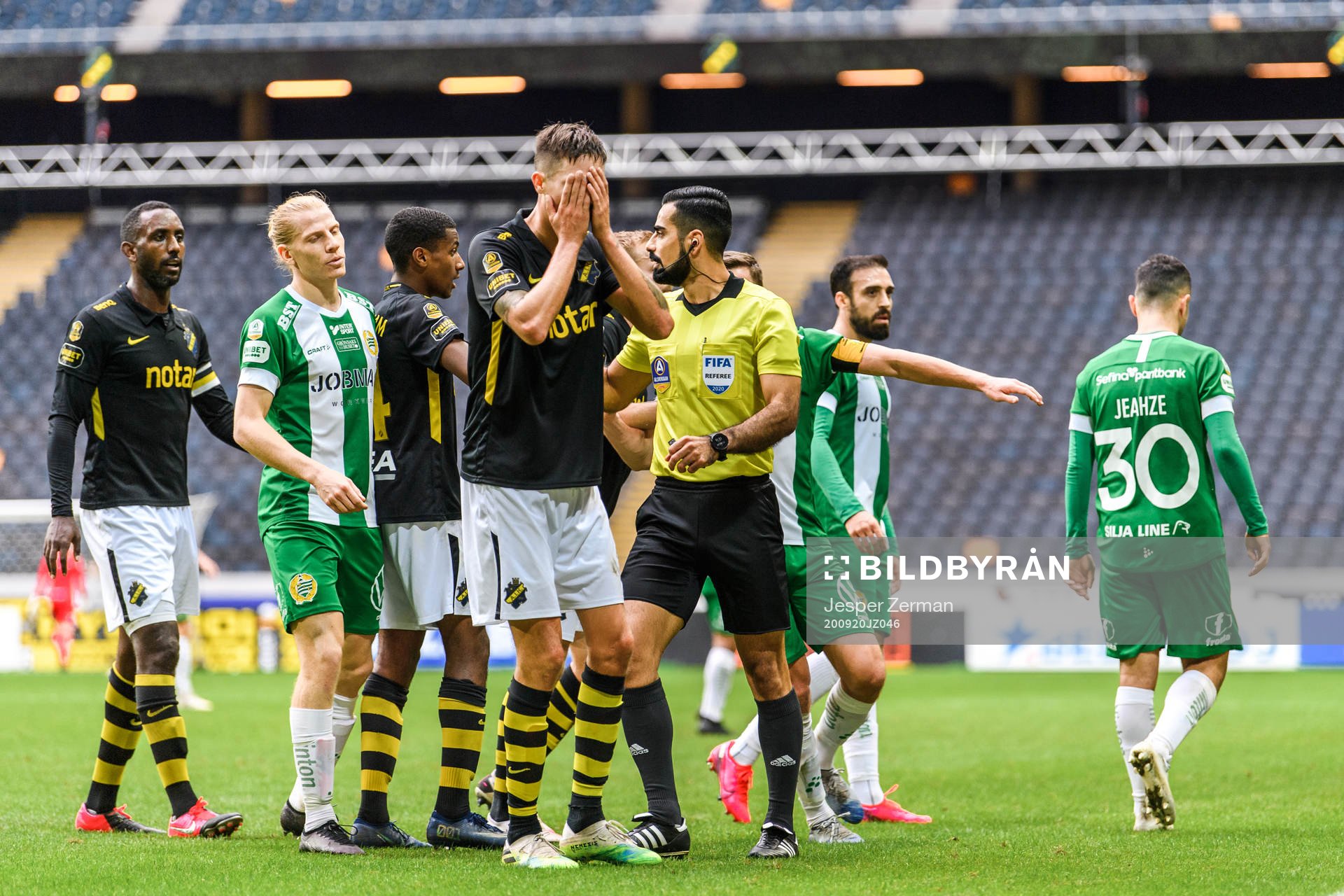 s Mikael Lustig
