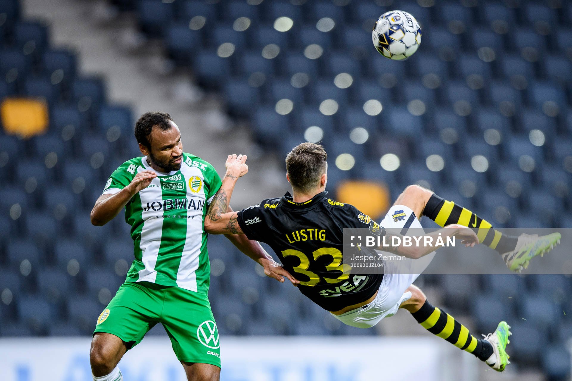 s Mikael Lustig