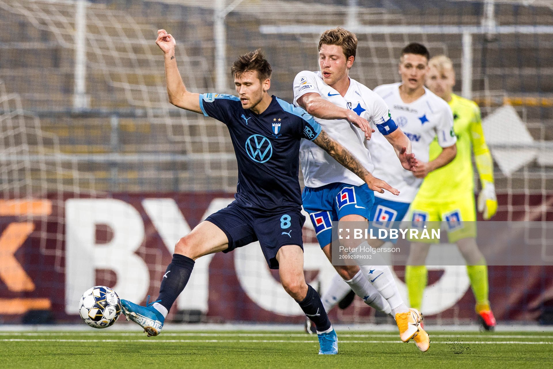 Malmö FFs Arnór Traustason och IFK Norrköpings Alexander