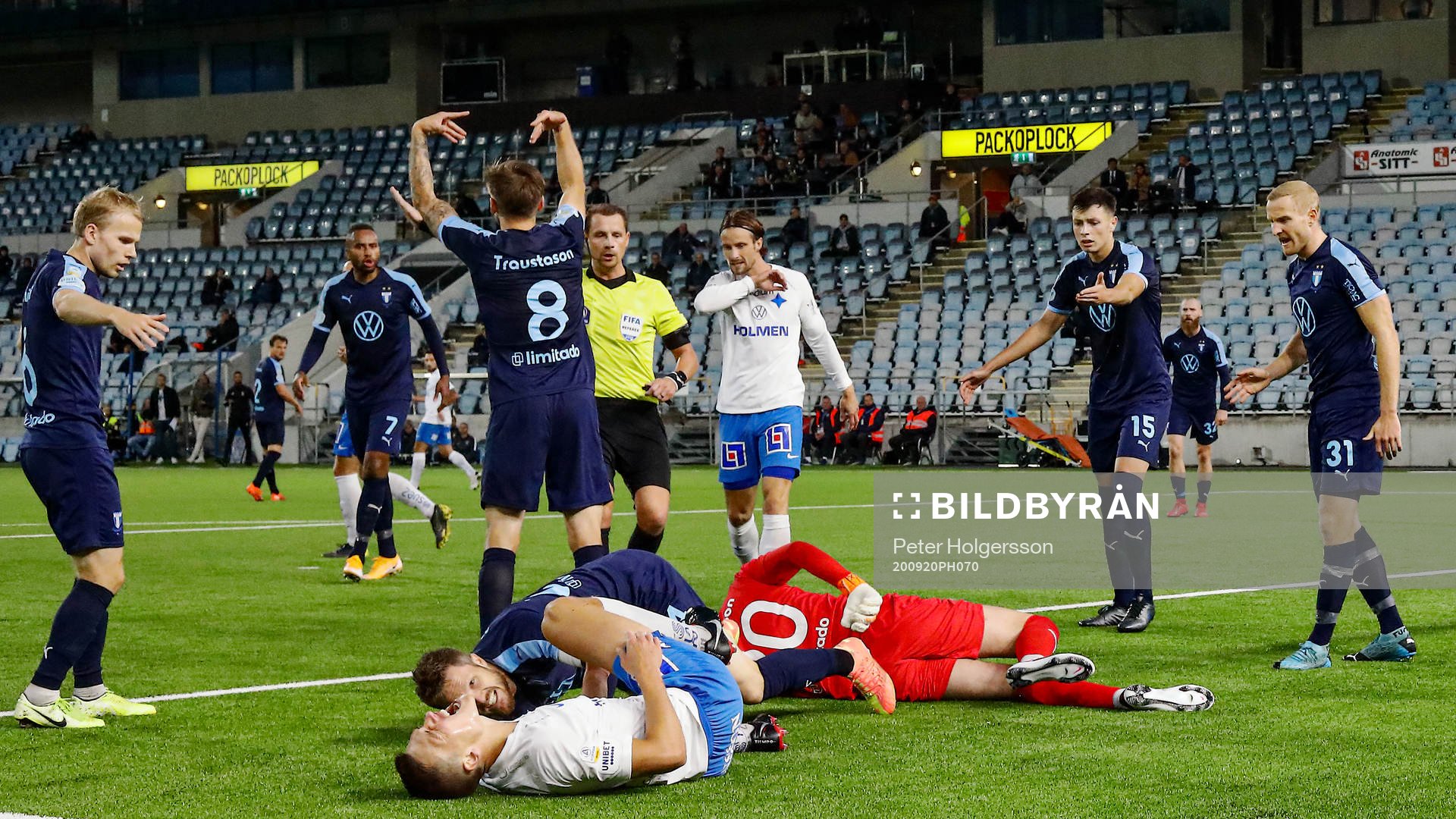 Situation som resulterade i varningar på IFK Norrköpings