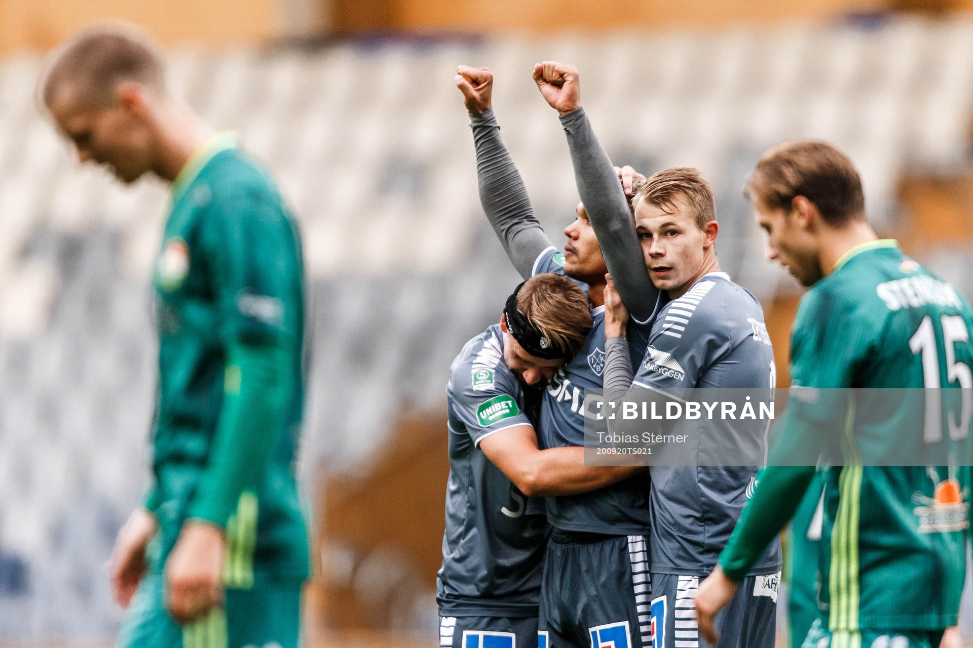 Brages Seth Kanteh Hellberg jublar efter 0-1 under fotbollsmatchen i Superettan  mellan Dalkurd och Brage den 20 september 2020 i Uppsala.