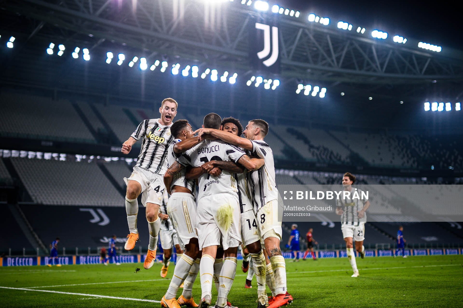 Dejan Kulusevski of Juventus celebrates the 2-0 goal by