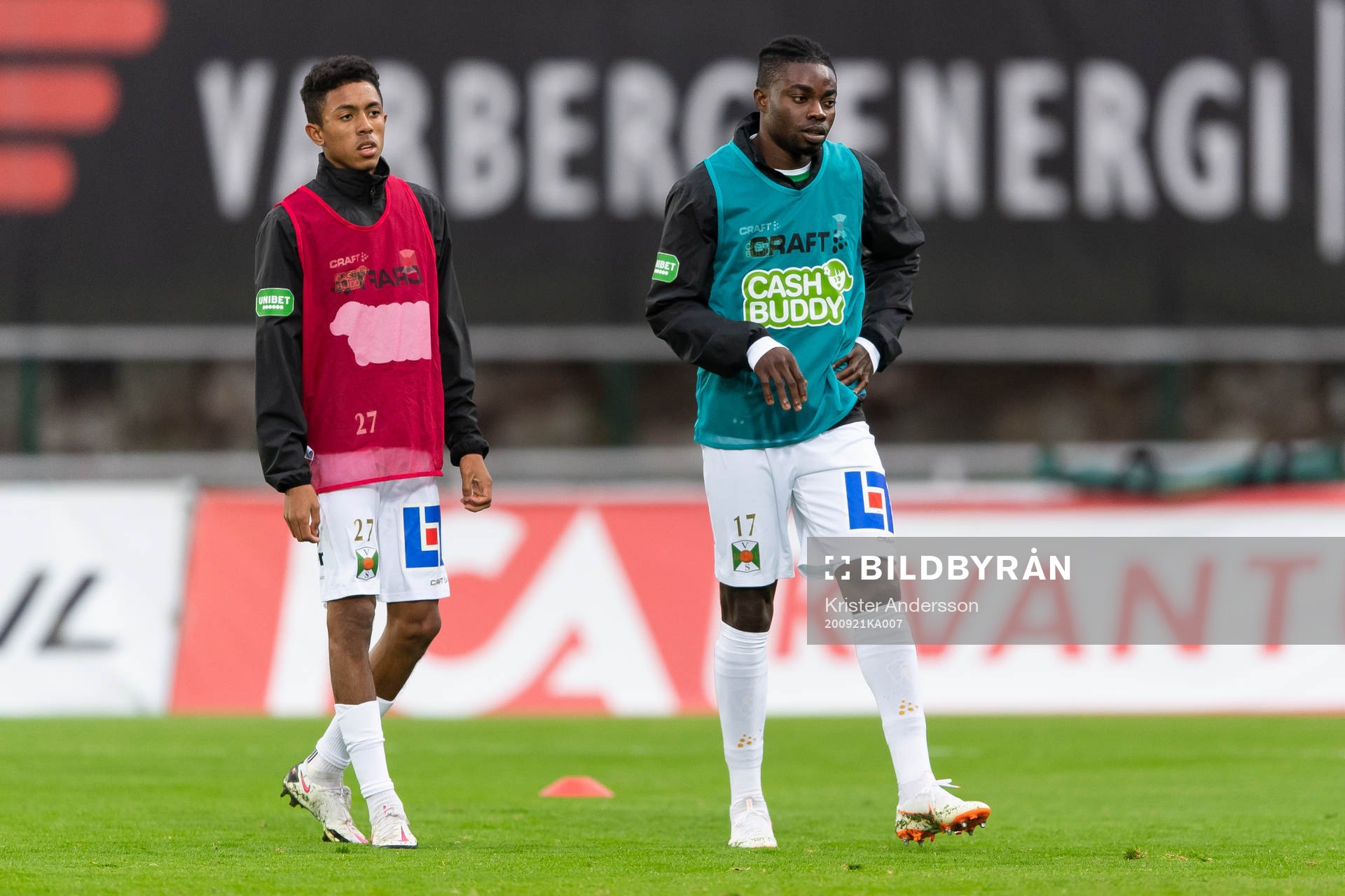 Varbergs Gideon Mensah före fotbollsmatchen i Allsvenskan